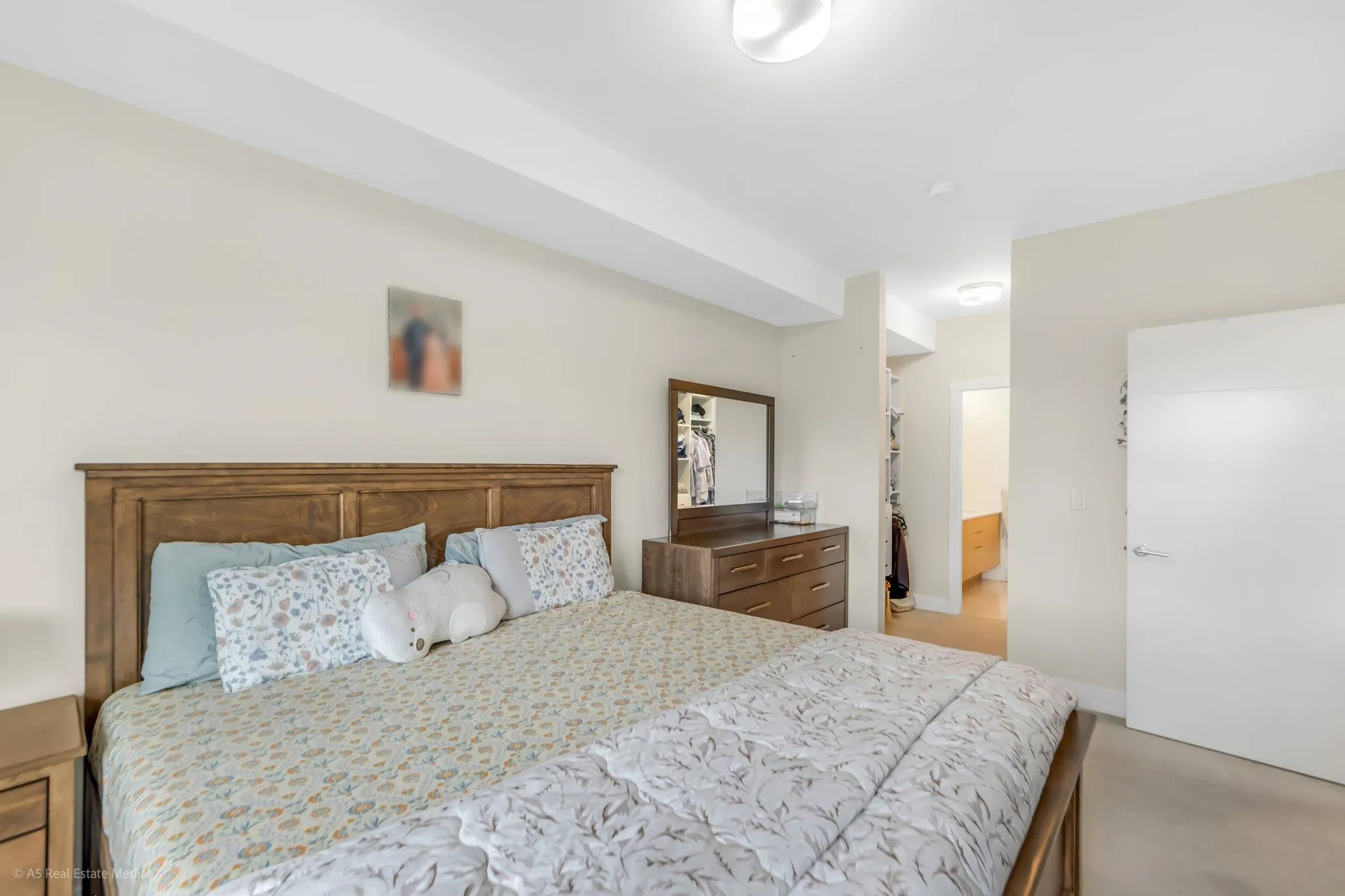 6960 Nicholson Road #208