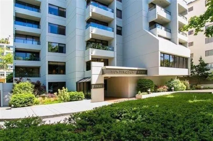 1995 Beach Avenue #503