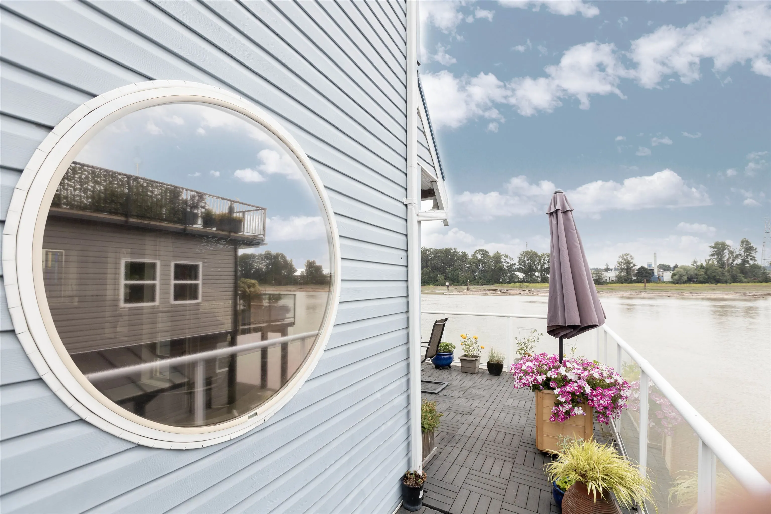 800 South Dyke Road #4