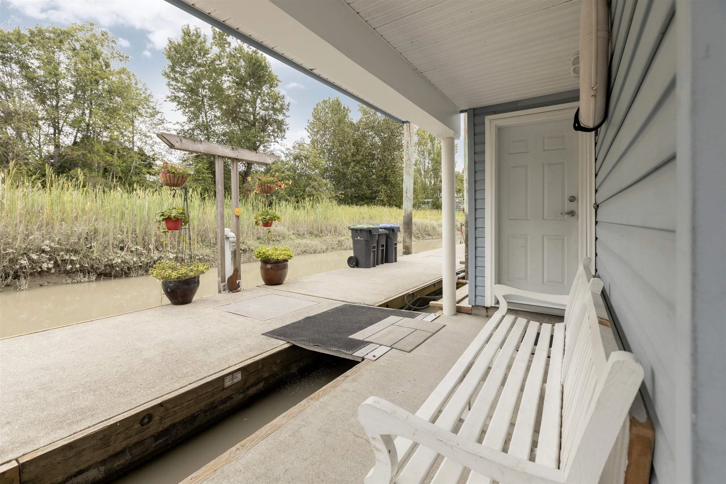 800 South Dyke Road #4