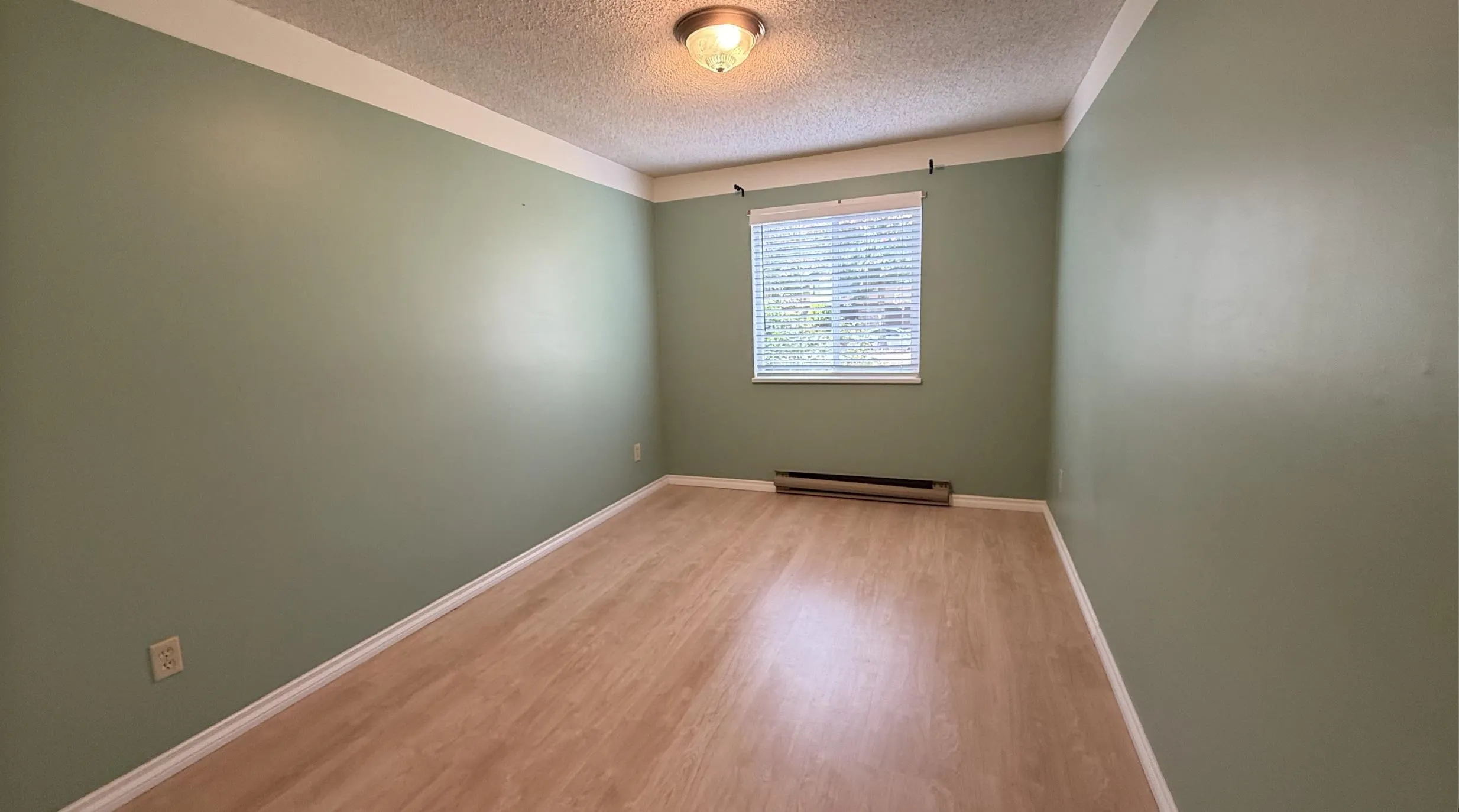 9952 149 Street #108