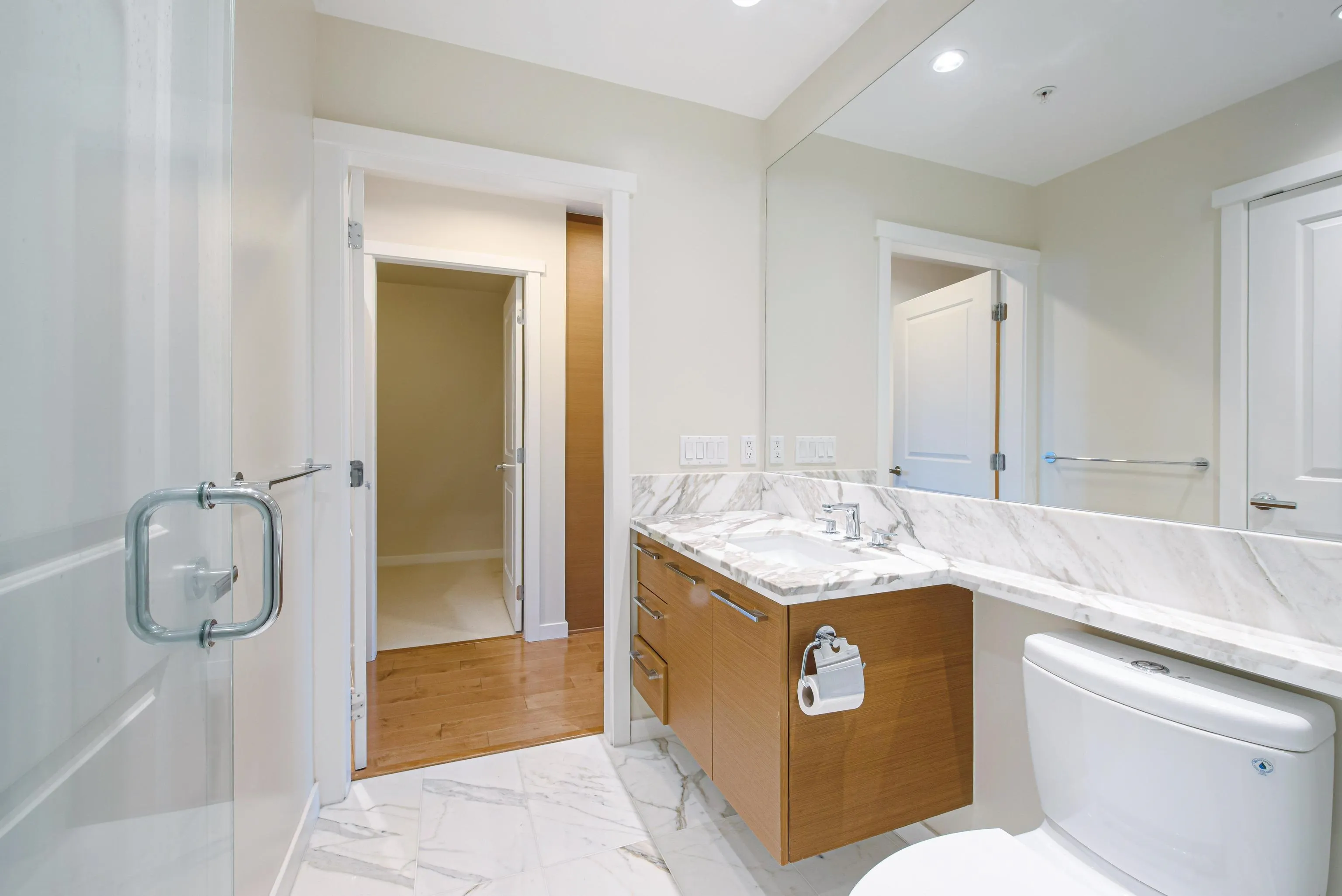5728 Berton Avenue #1709