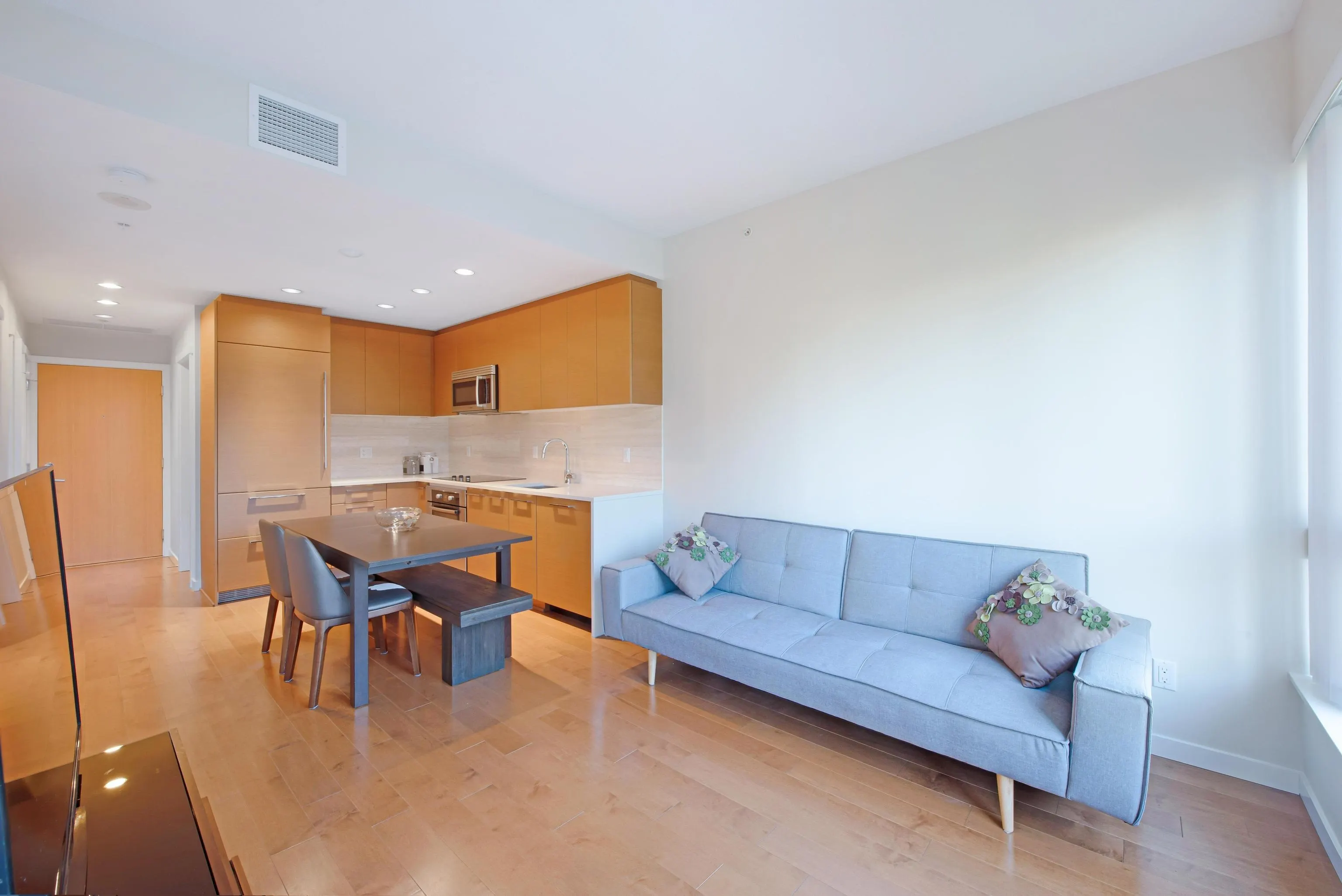 5728 Berton Avenue #1709