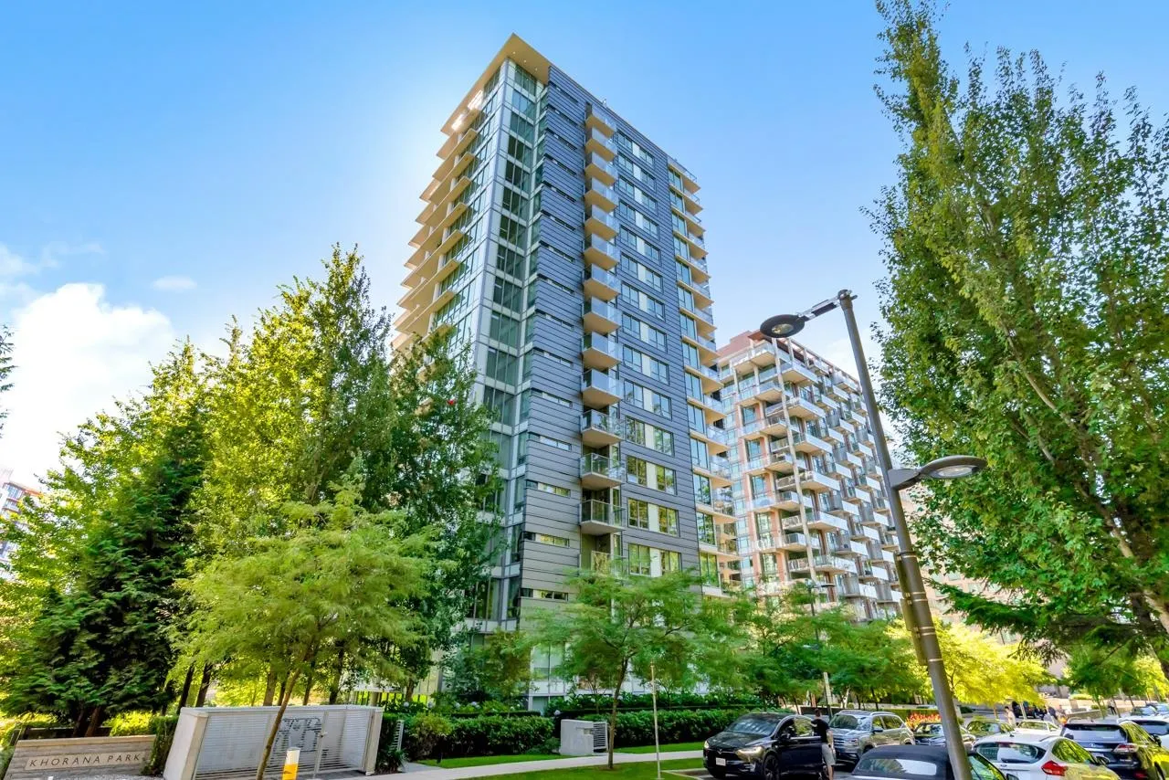 5728 Berton Avenue #1103