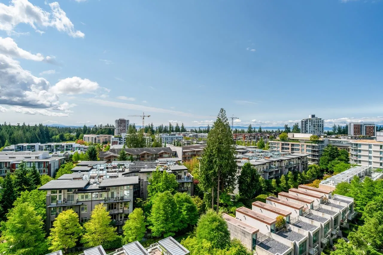 5728 Berton Avenue #1103