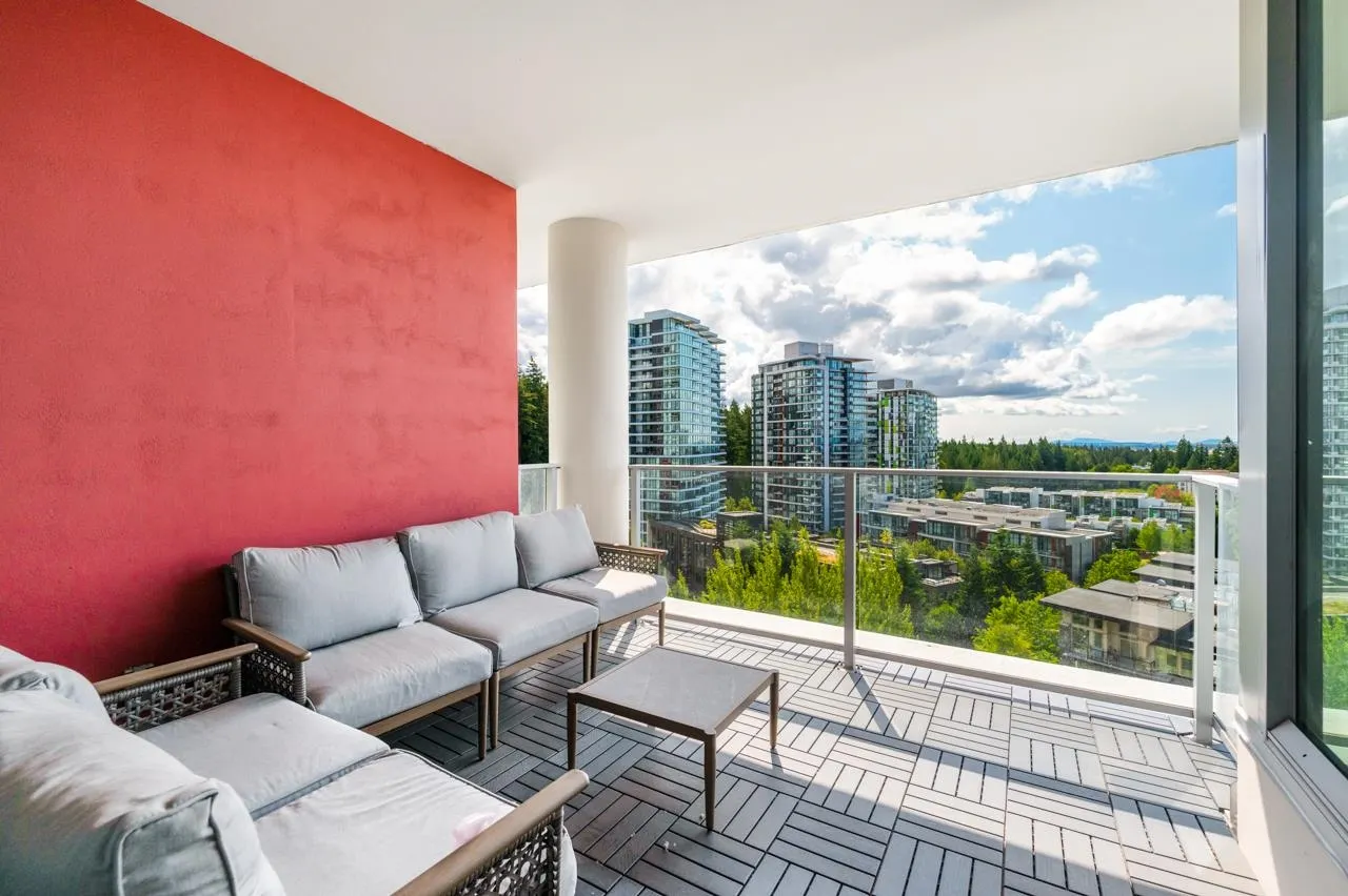 5728 Berton Avenue #1103