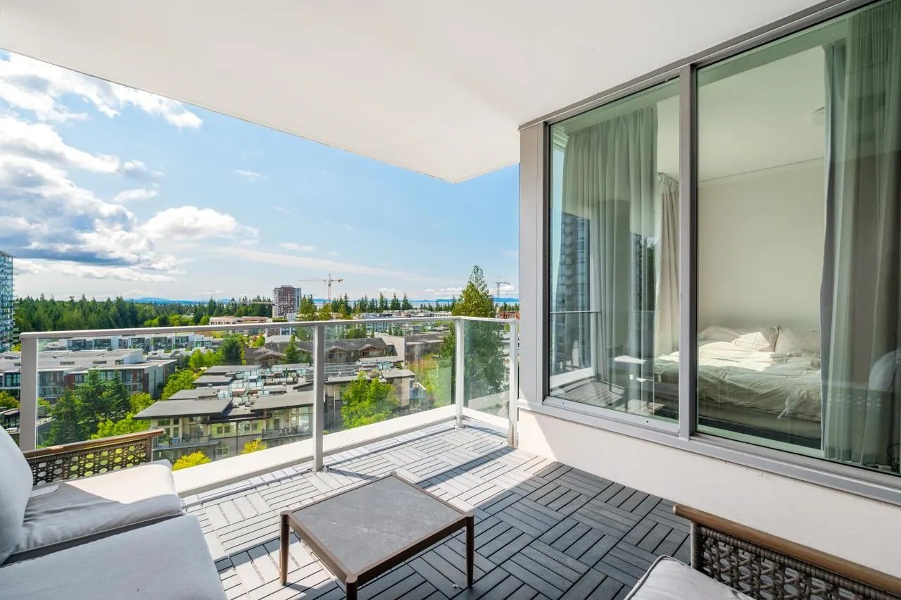 5728 Berton Avenue #1103
