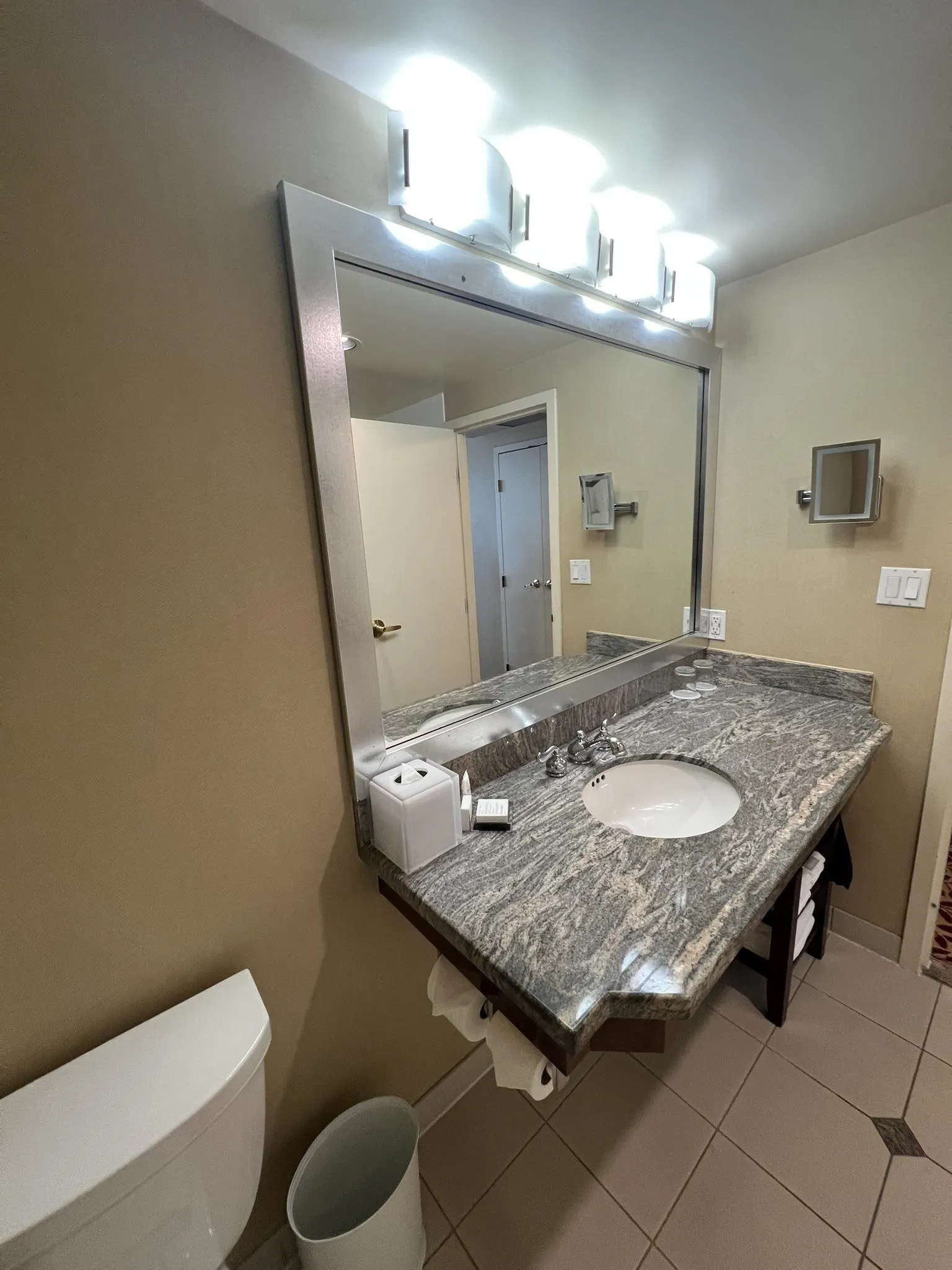 1128 W Hastings Street #2321