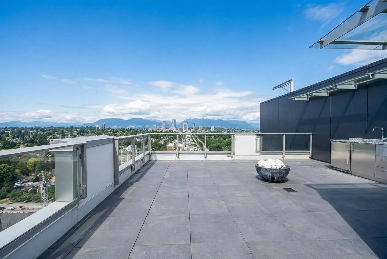 7433 Cambie Street #2803