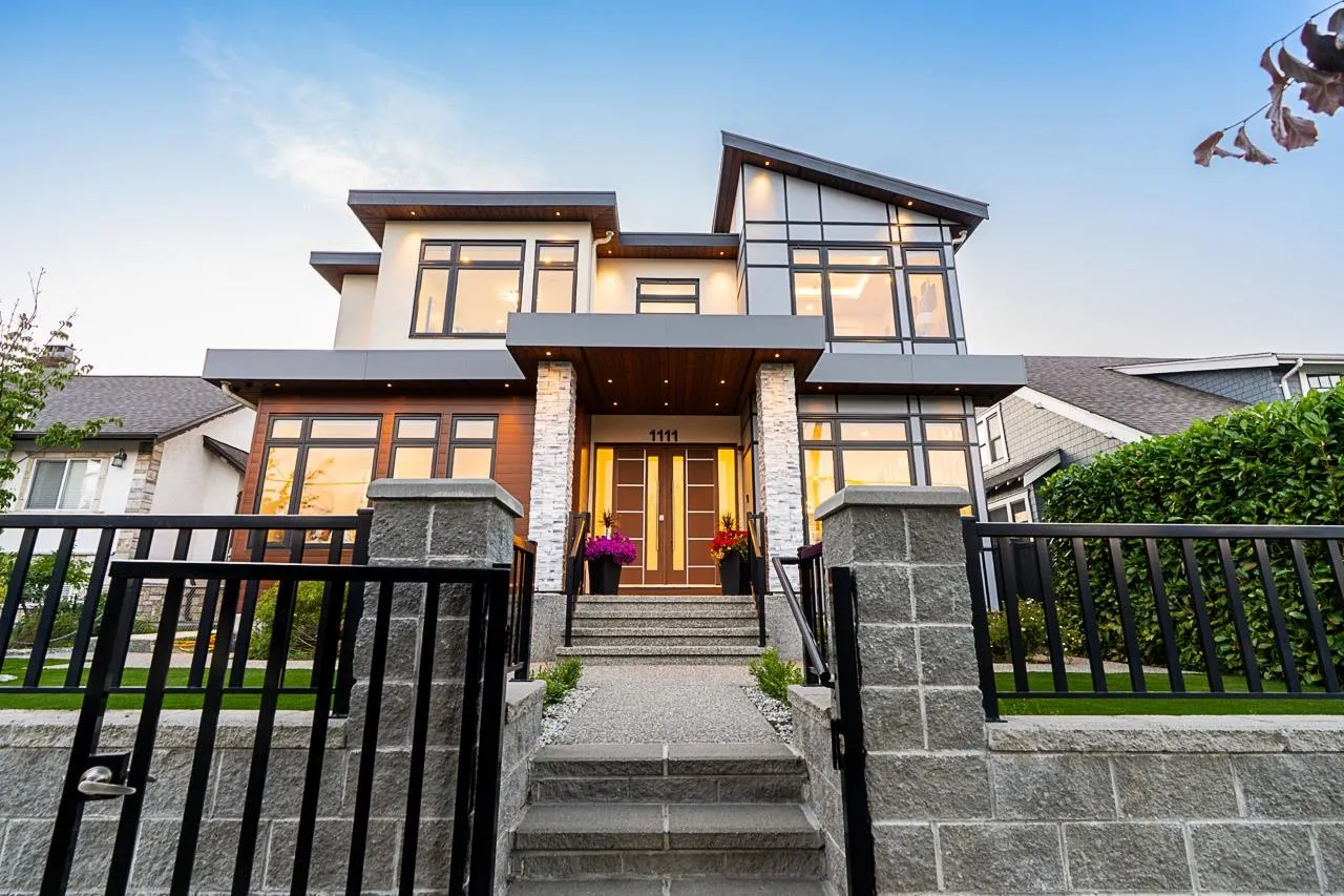 1111 Dublin Street