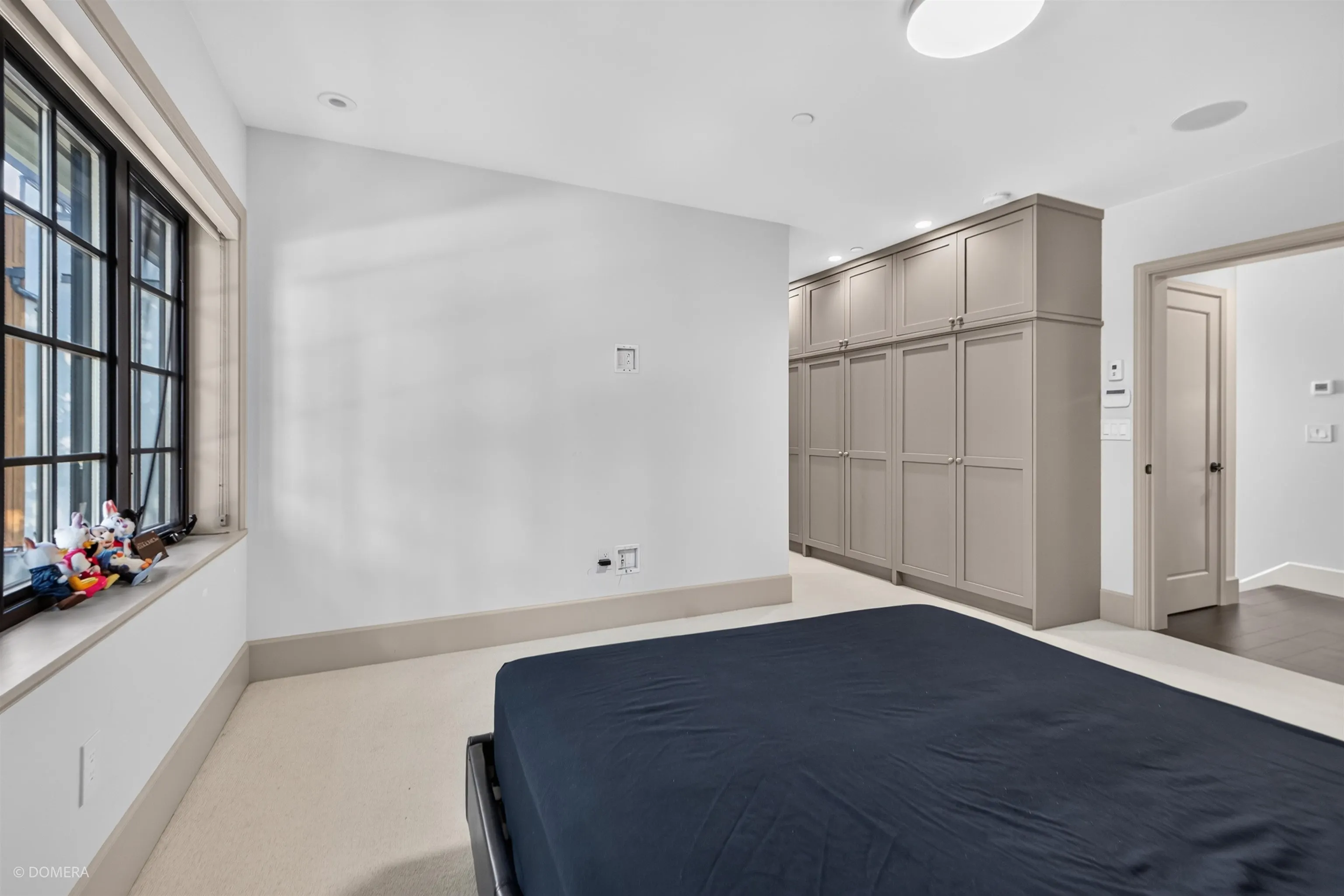 1157 W 33rd Avenue #2