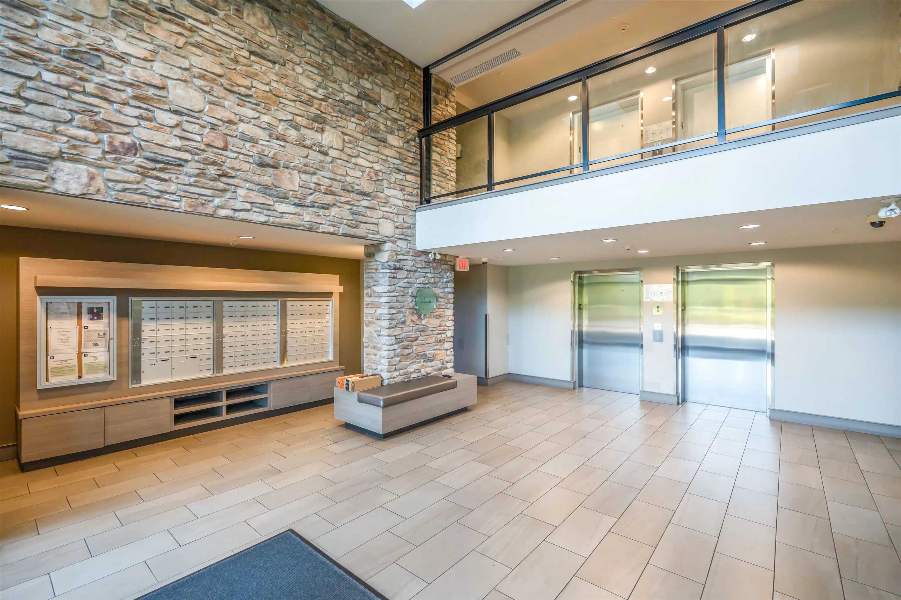 5055 Springs Boulevard #210