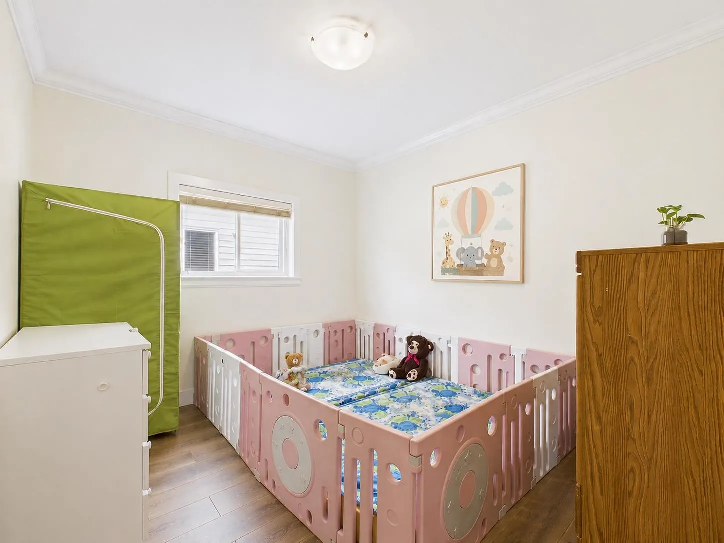 325A Fenton Street