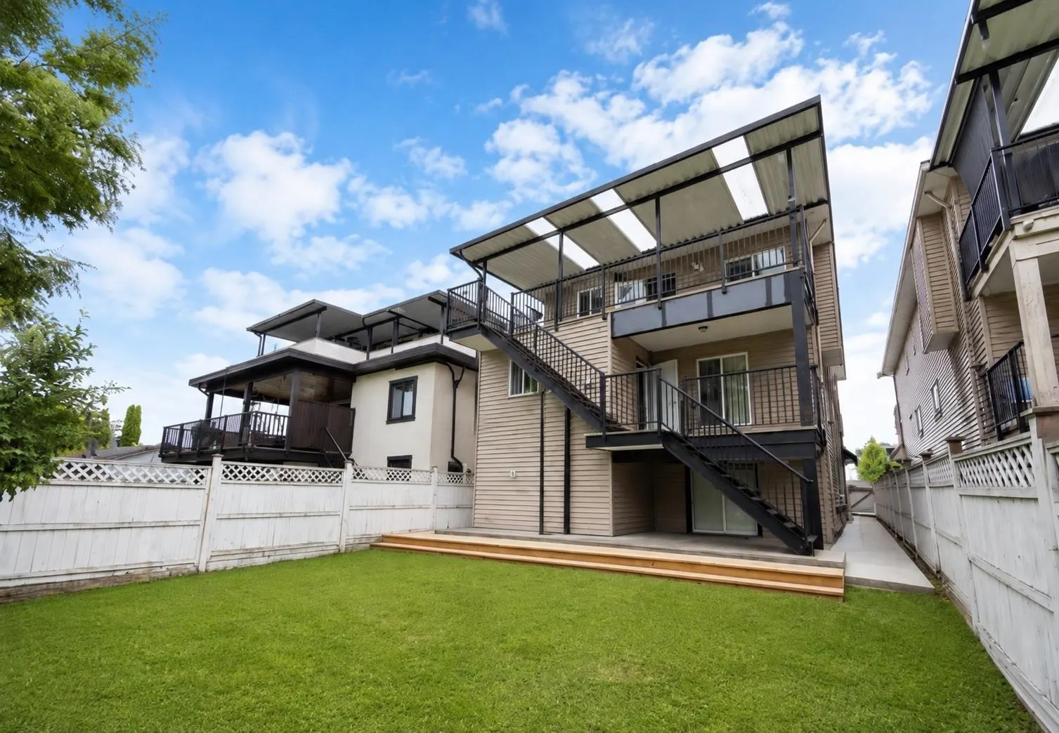 325A Fenton Street