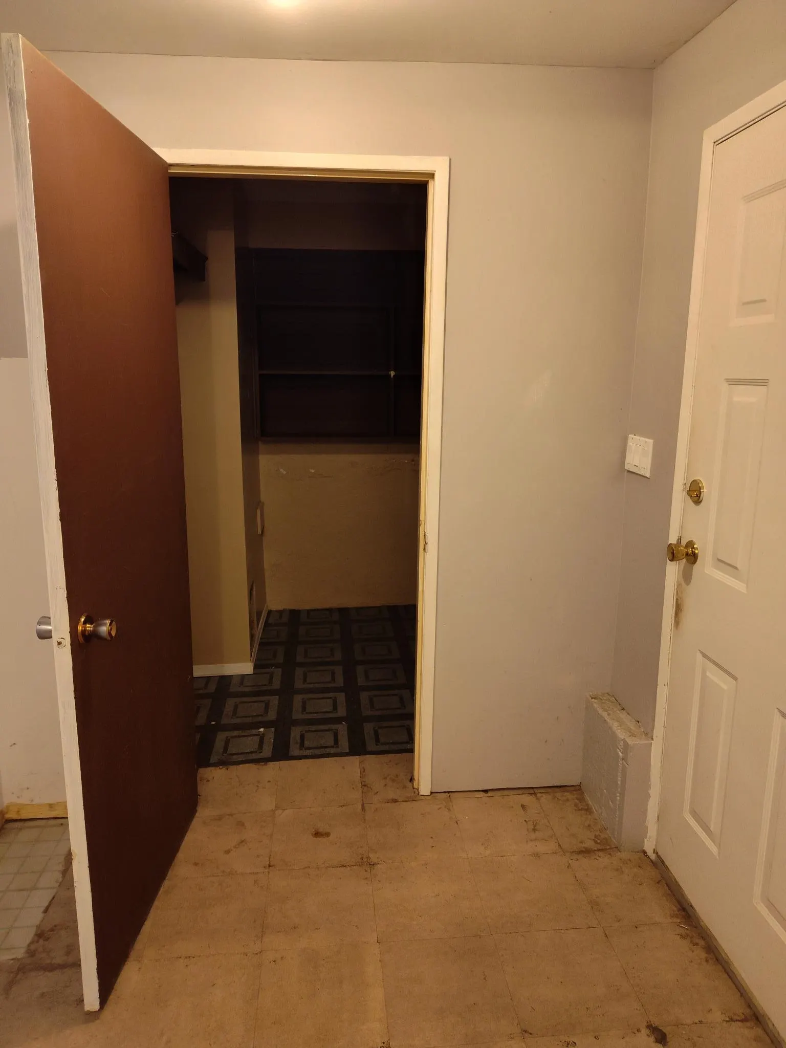 3821 Clematis Crescent