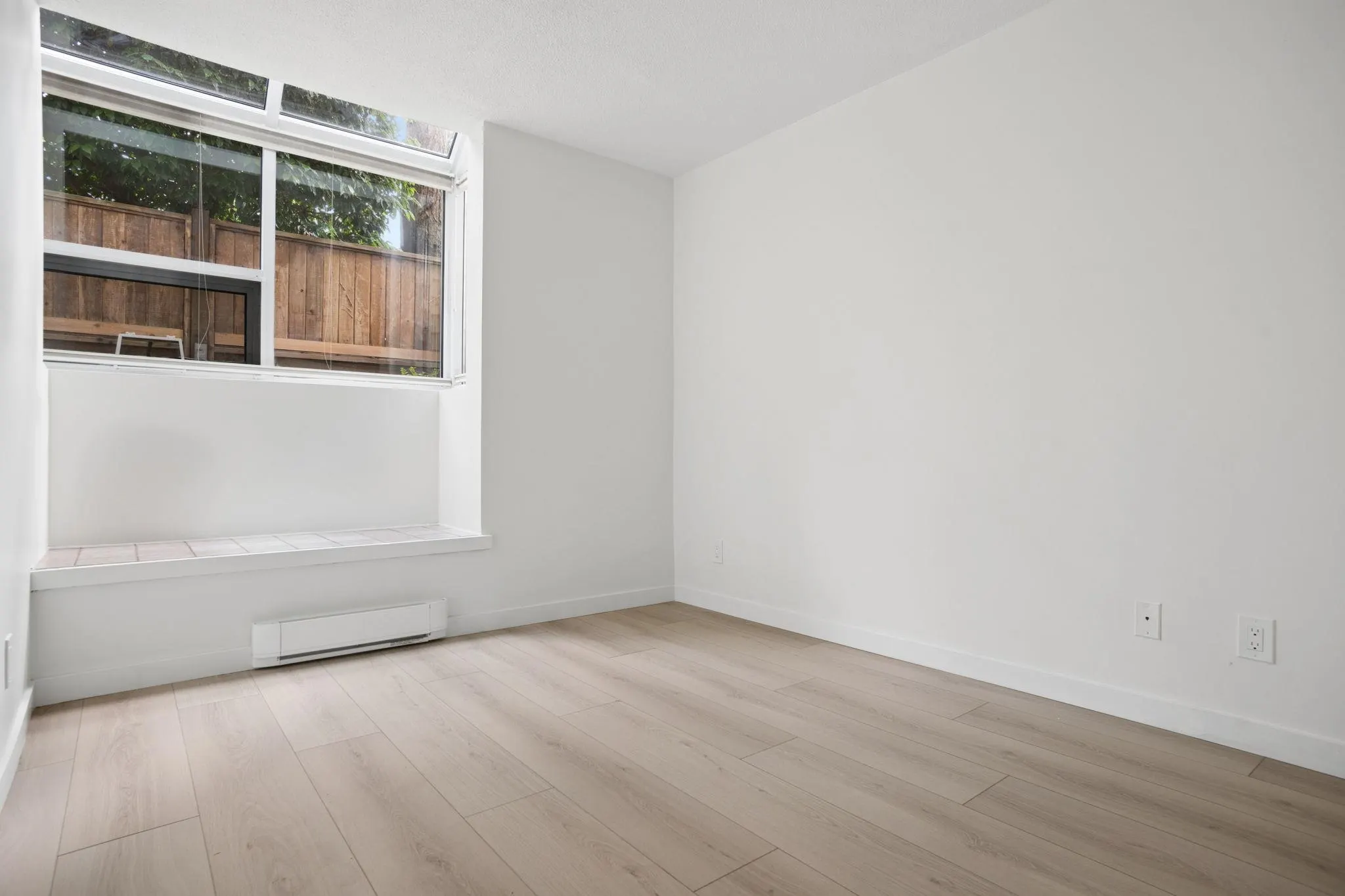 3250 W 4th Avenue #3
