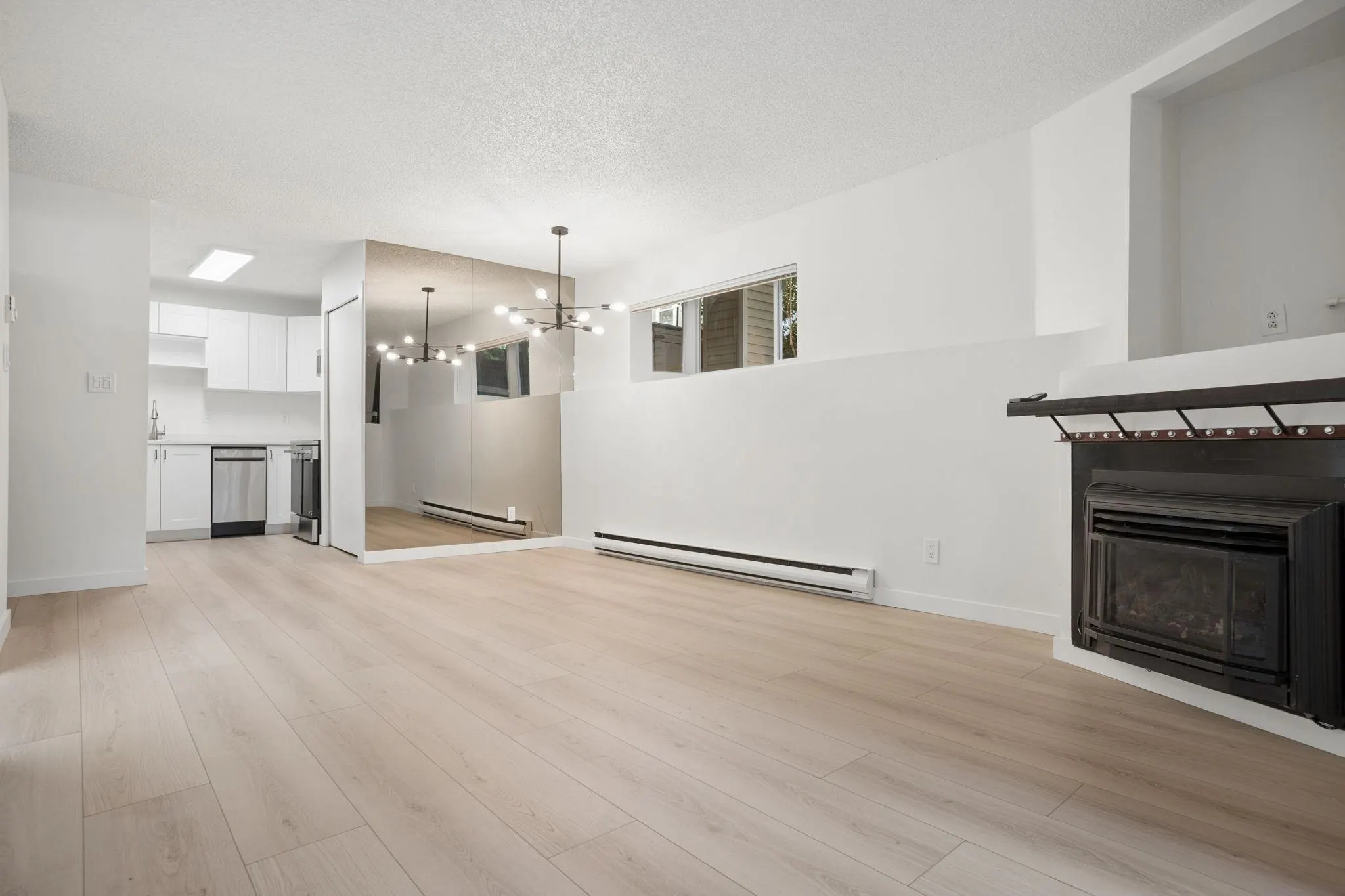 3250 W 4th Avenue #3