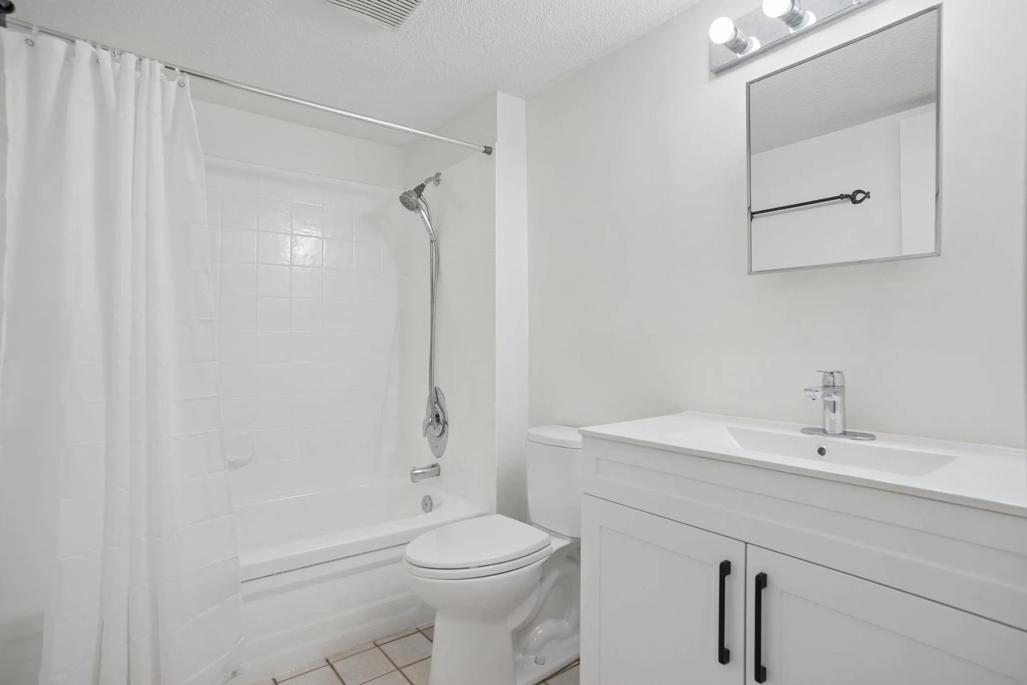 3250 W 4th Avenue #3