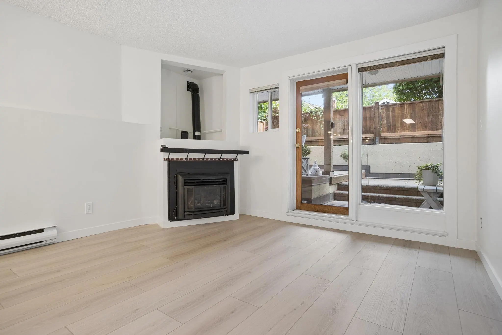 3250 W 4th Avenue #3