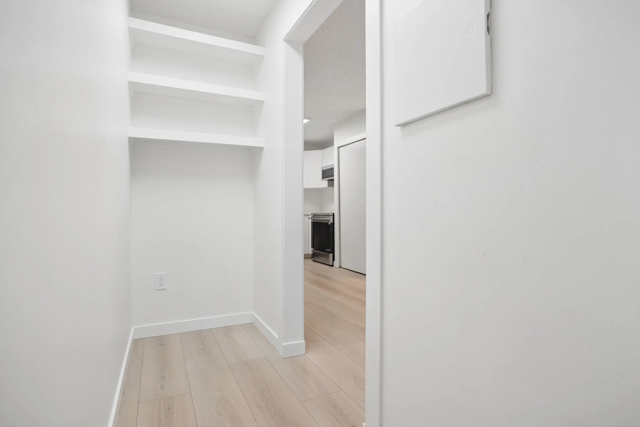 3250 W 4th Avenue #3