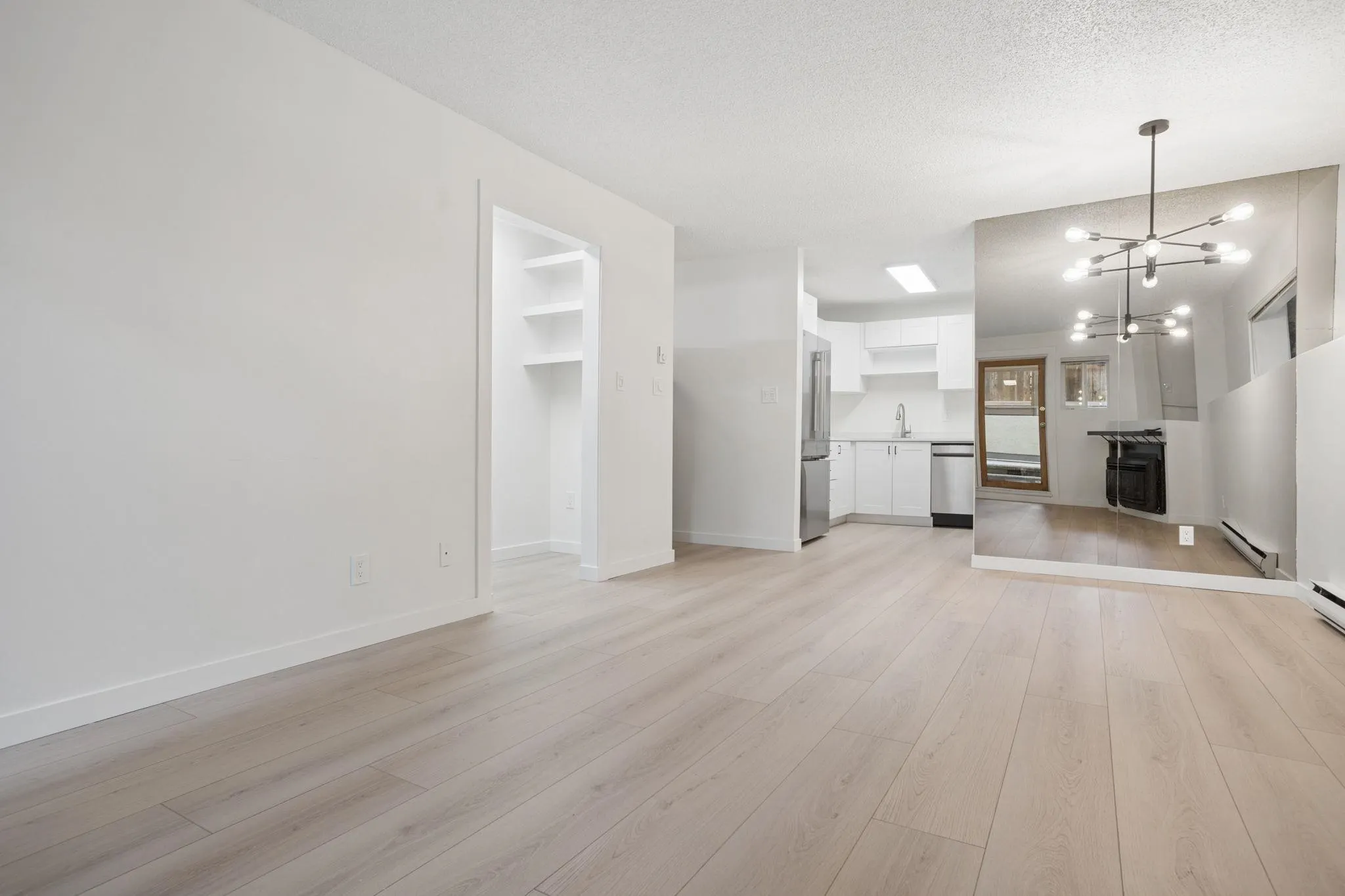 3250 W 4th Avenue #3