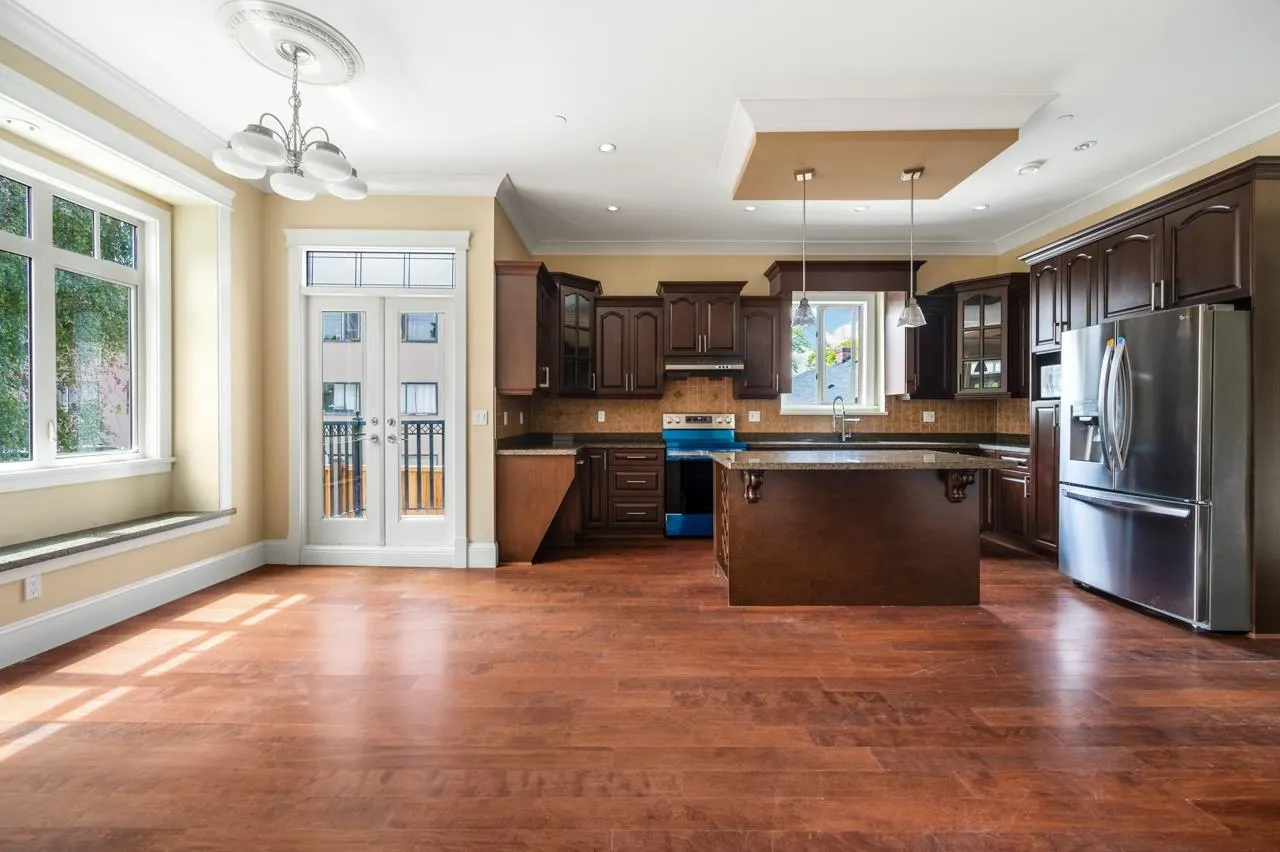 2088 W 42nd Avenue