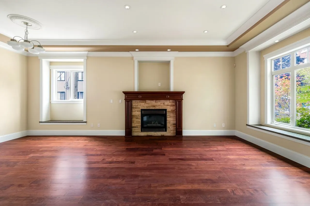 2088 W 42nd Avenue