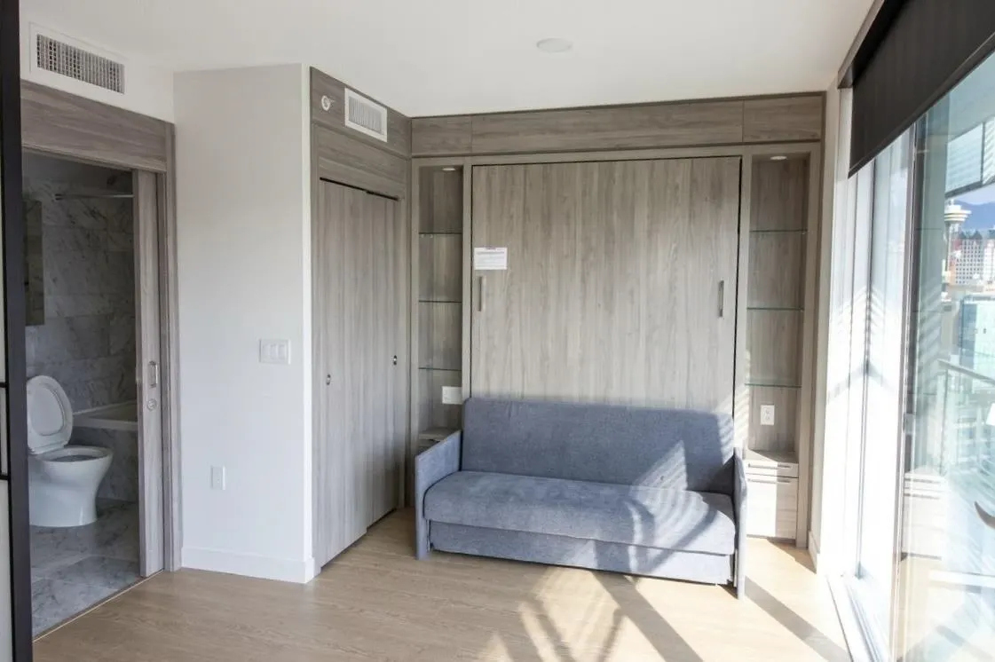 89 Nelson Street #2110