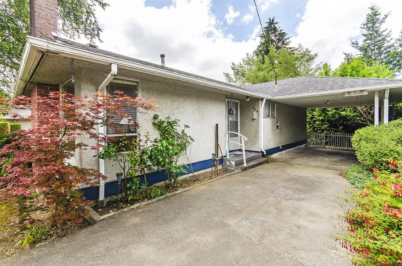 945 Caithness Crescent