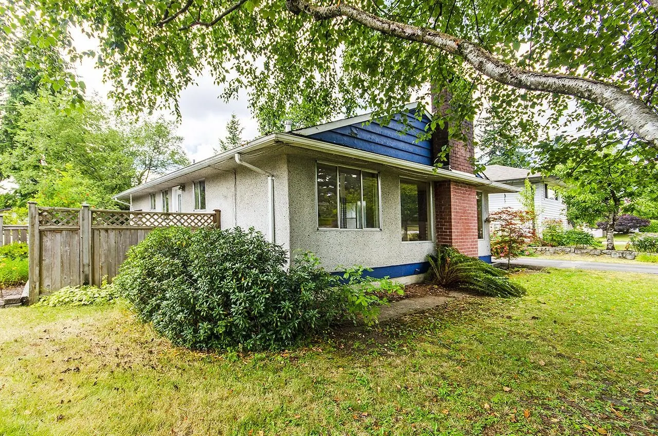 945 Caithness Crescent