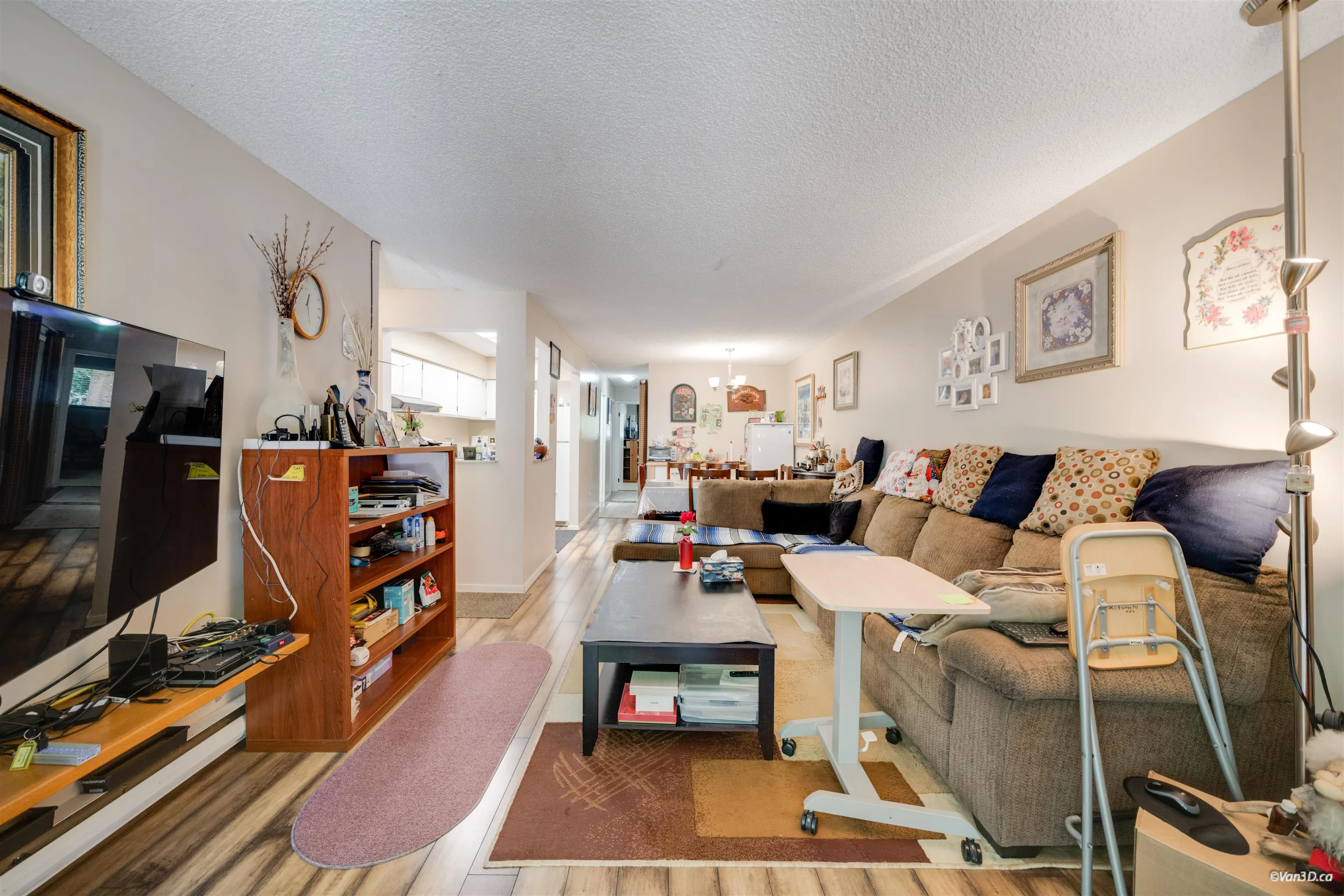 14828 Holly Park Lane