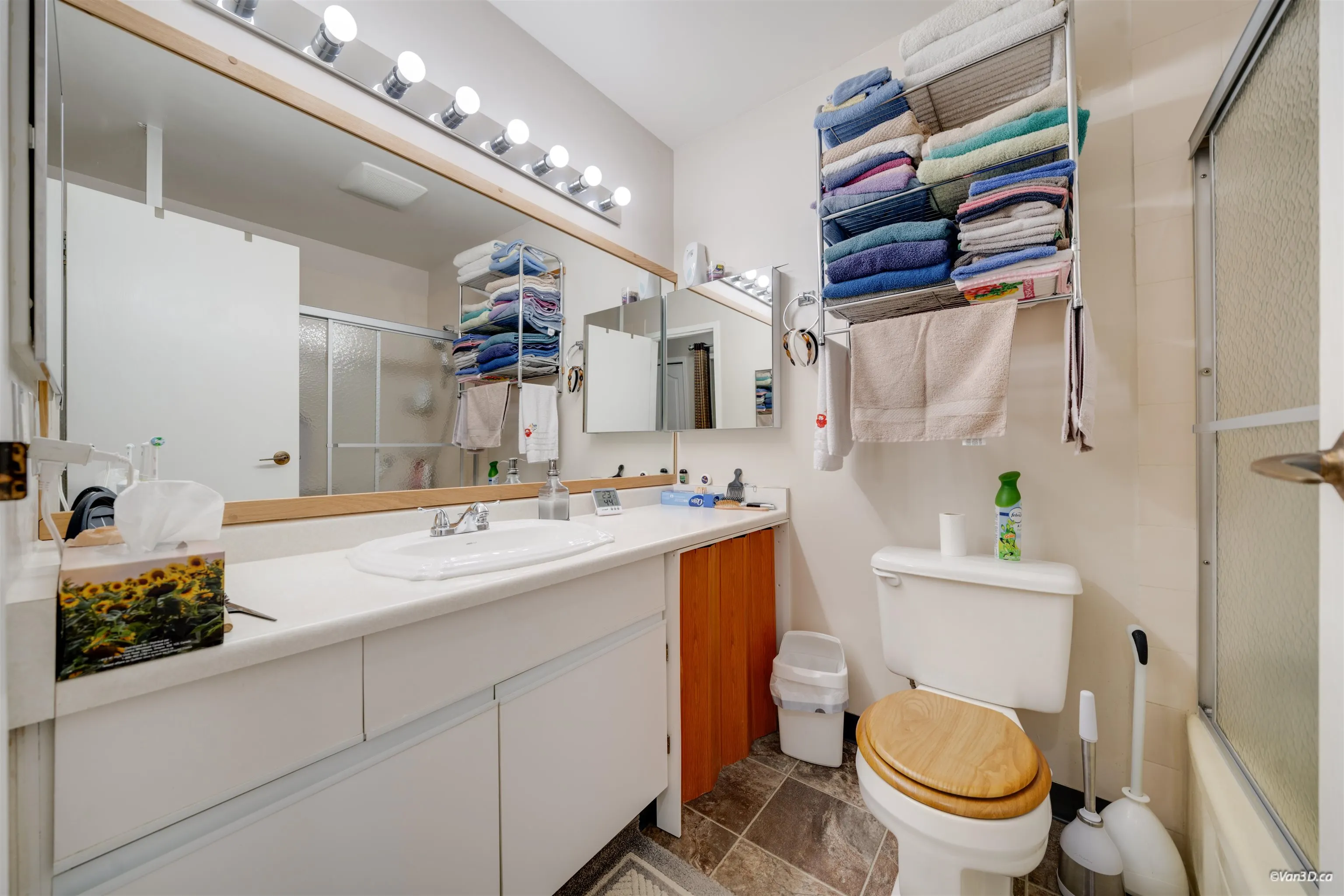 14828 Holly Park Lane