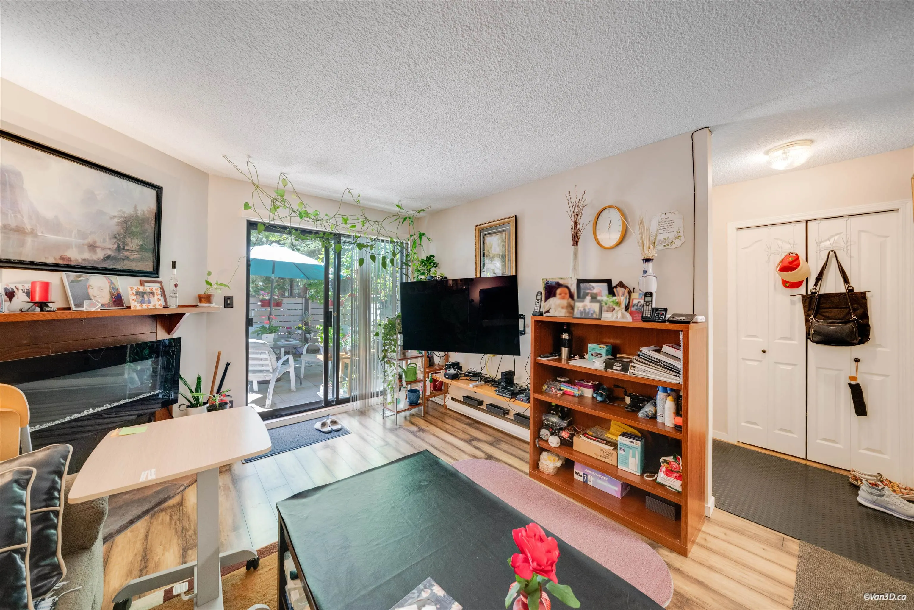 14828 Holly Park Lane