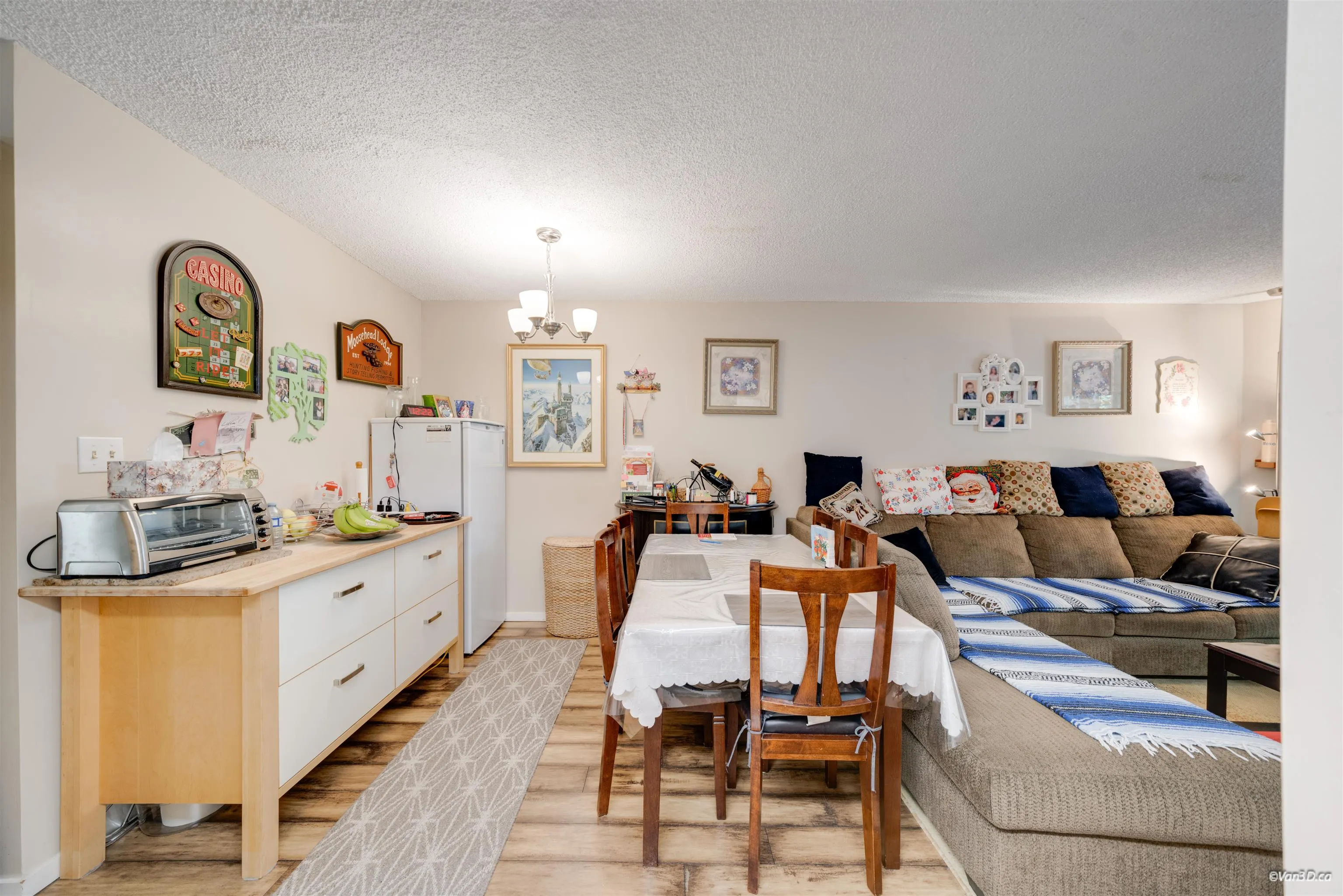14828 Holly Park Lane