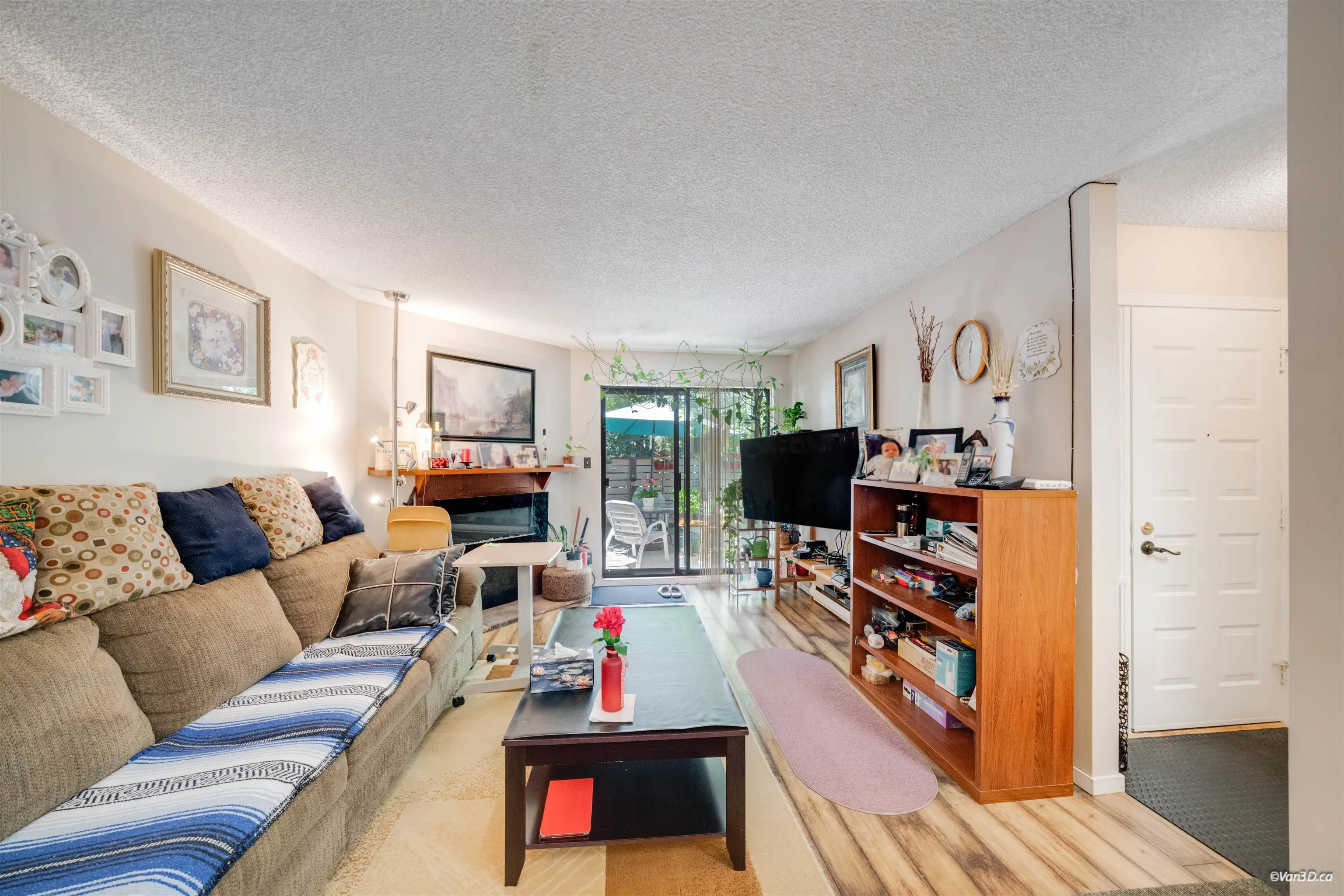 14828 Holly Park Lane