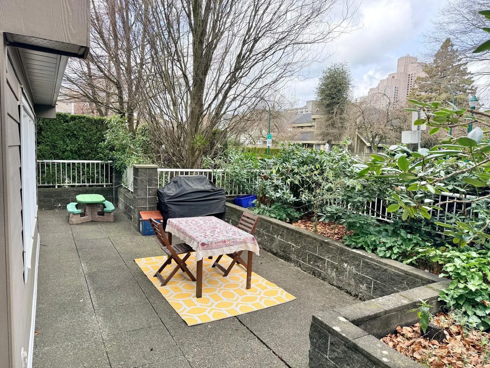 3008 Willow Street #102