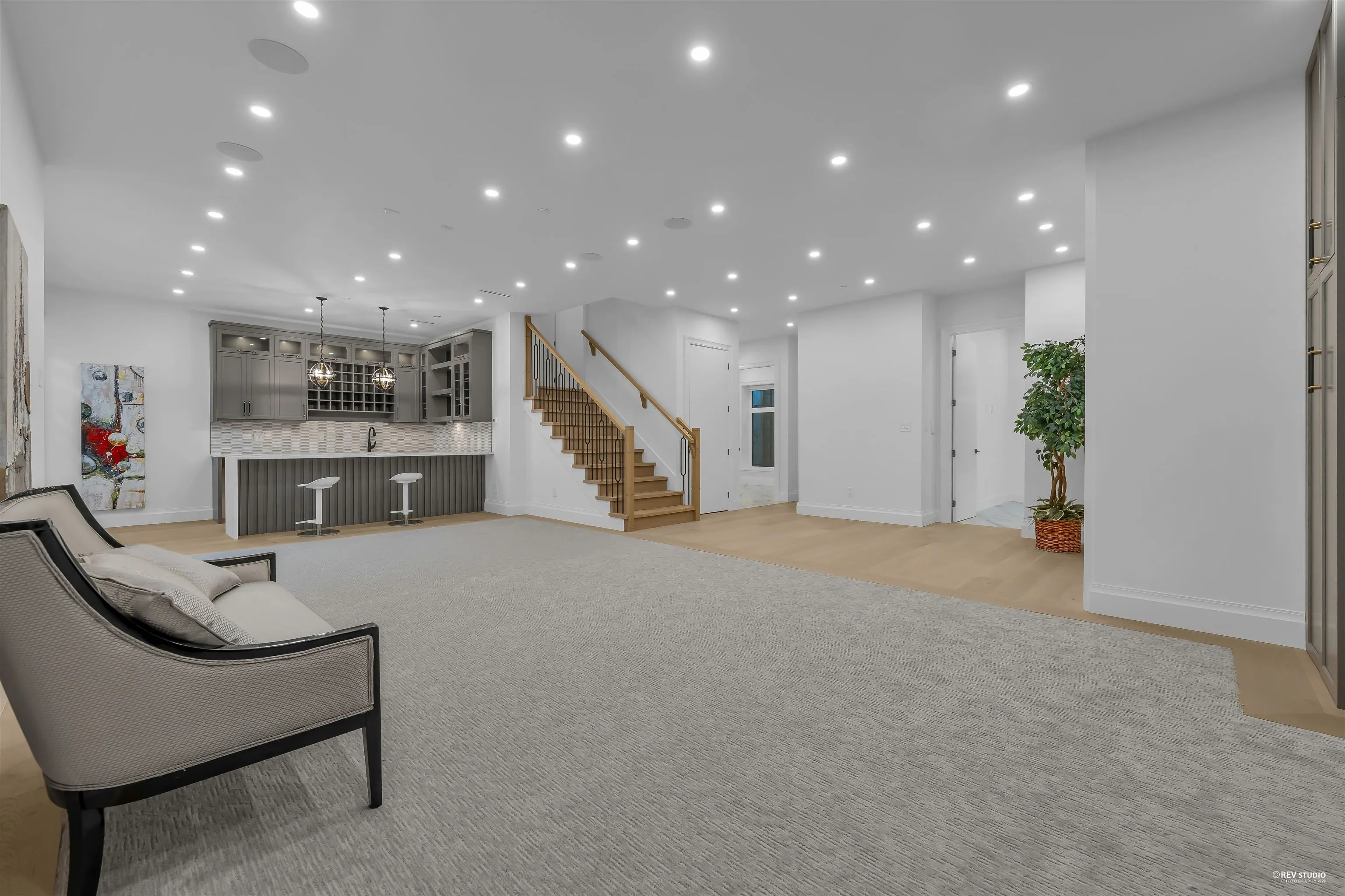 2246 W 20th Avenue