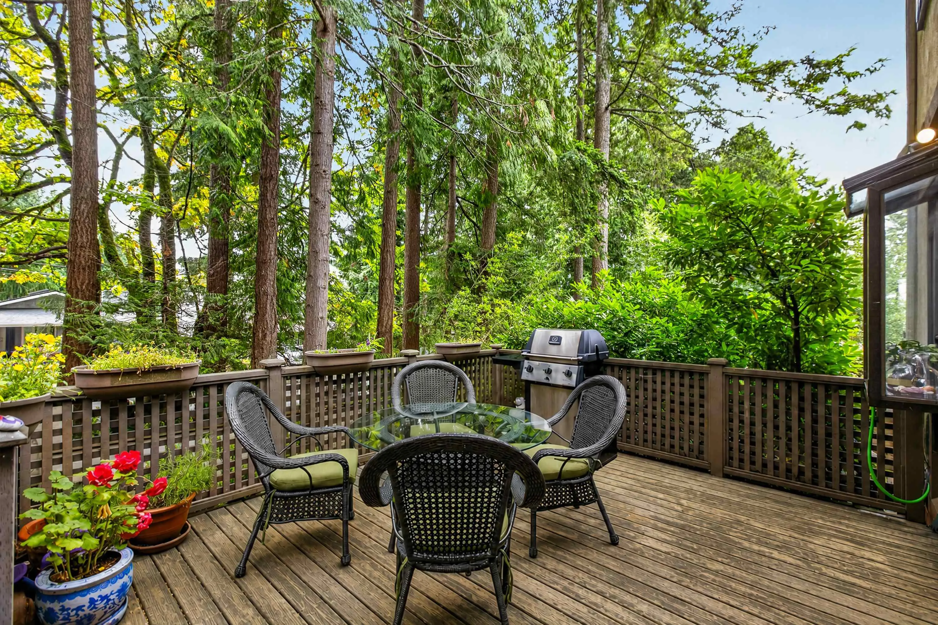 12741 16 Avenue #102
