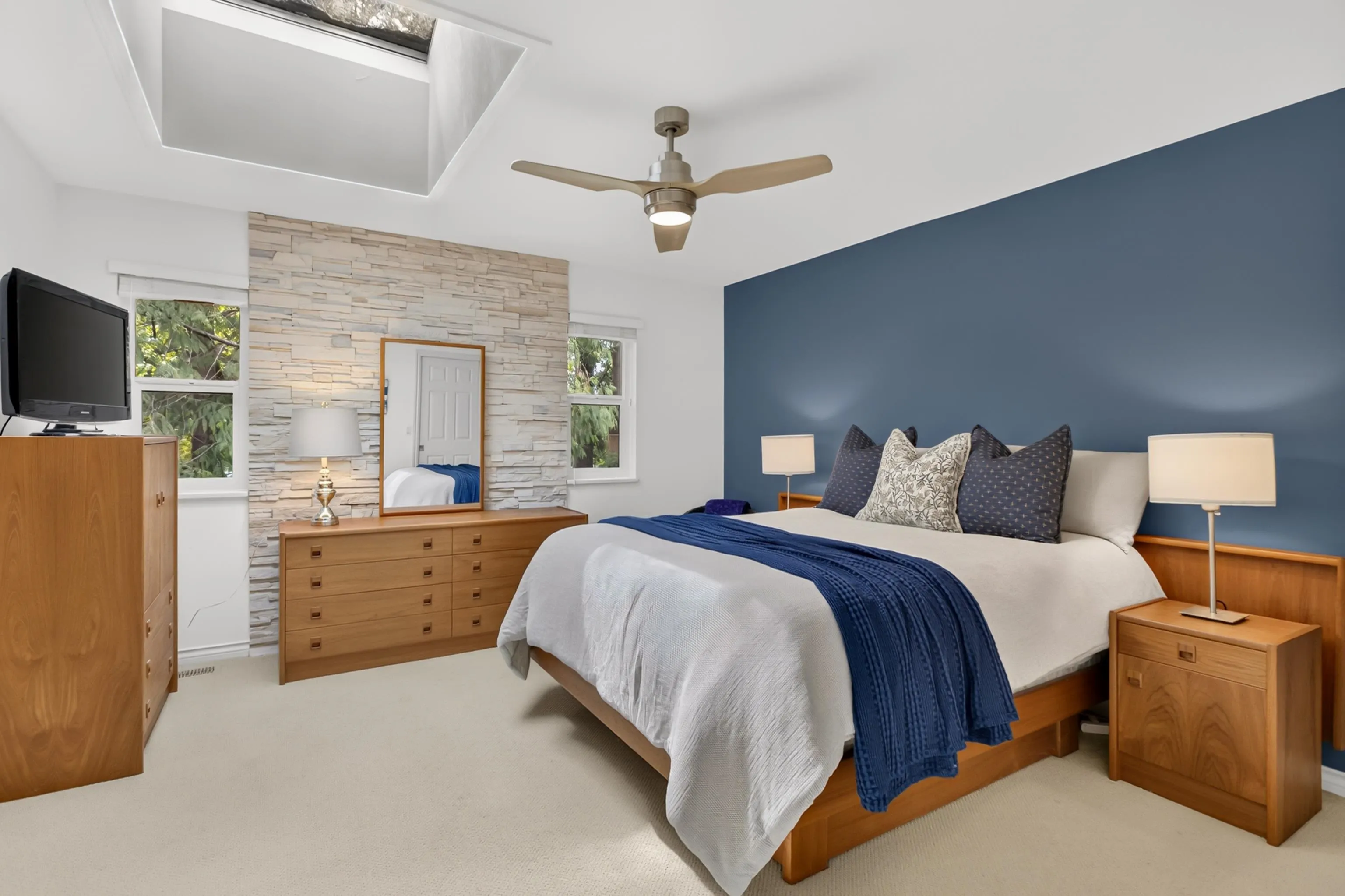 12741 16 Avenue #102