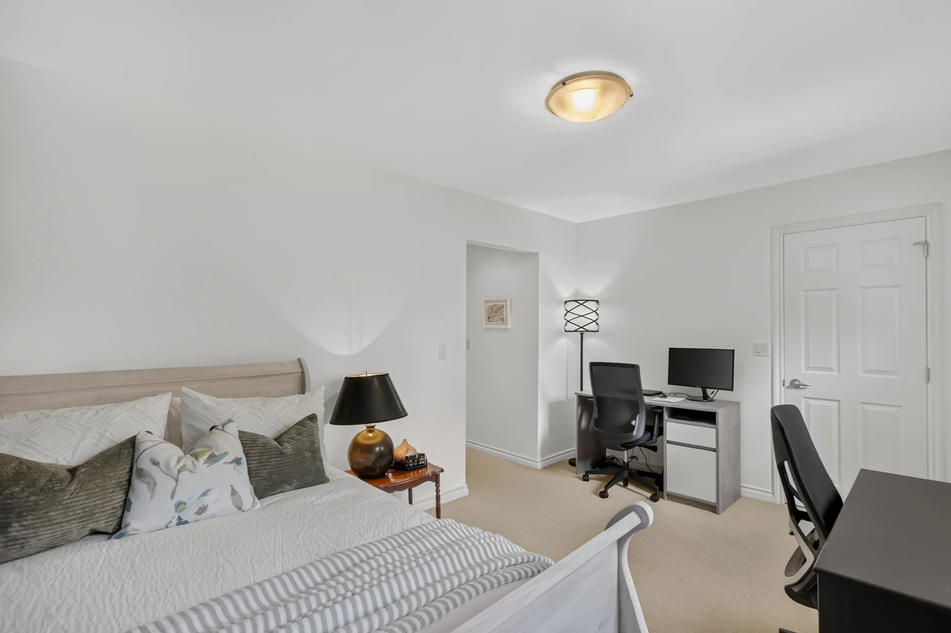 12741 16 Avenue #102