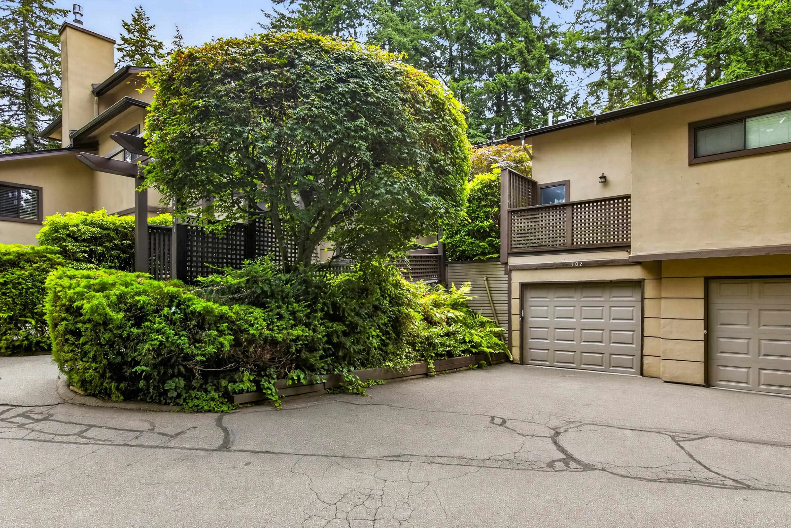 12741 16 Avenue #102
