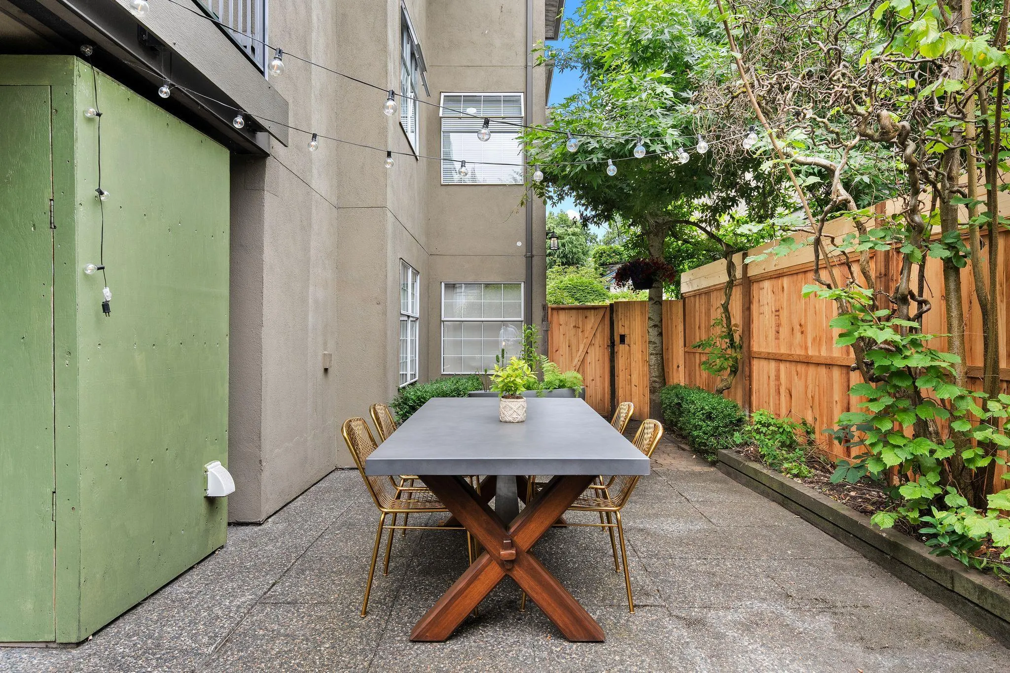 925 W 15th Avenue #104