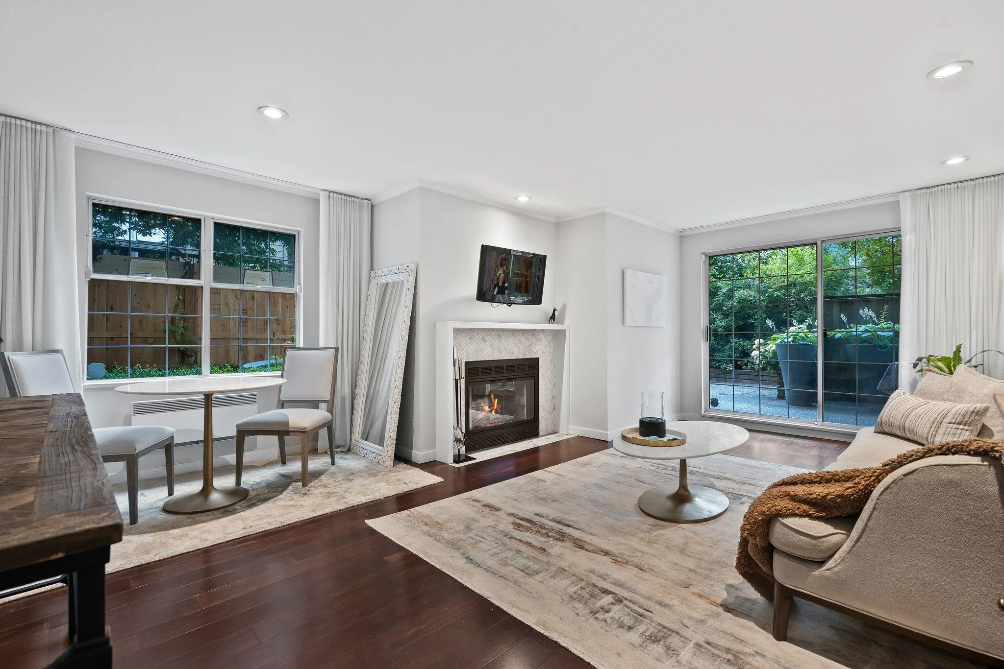 925 W 15th Avenue #104