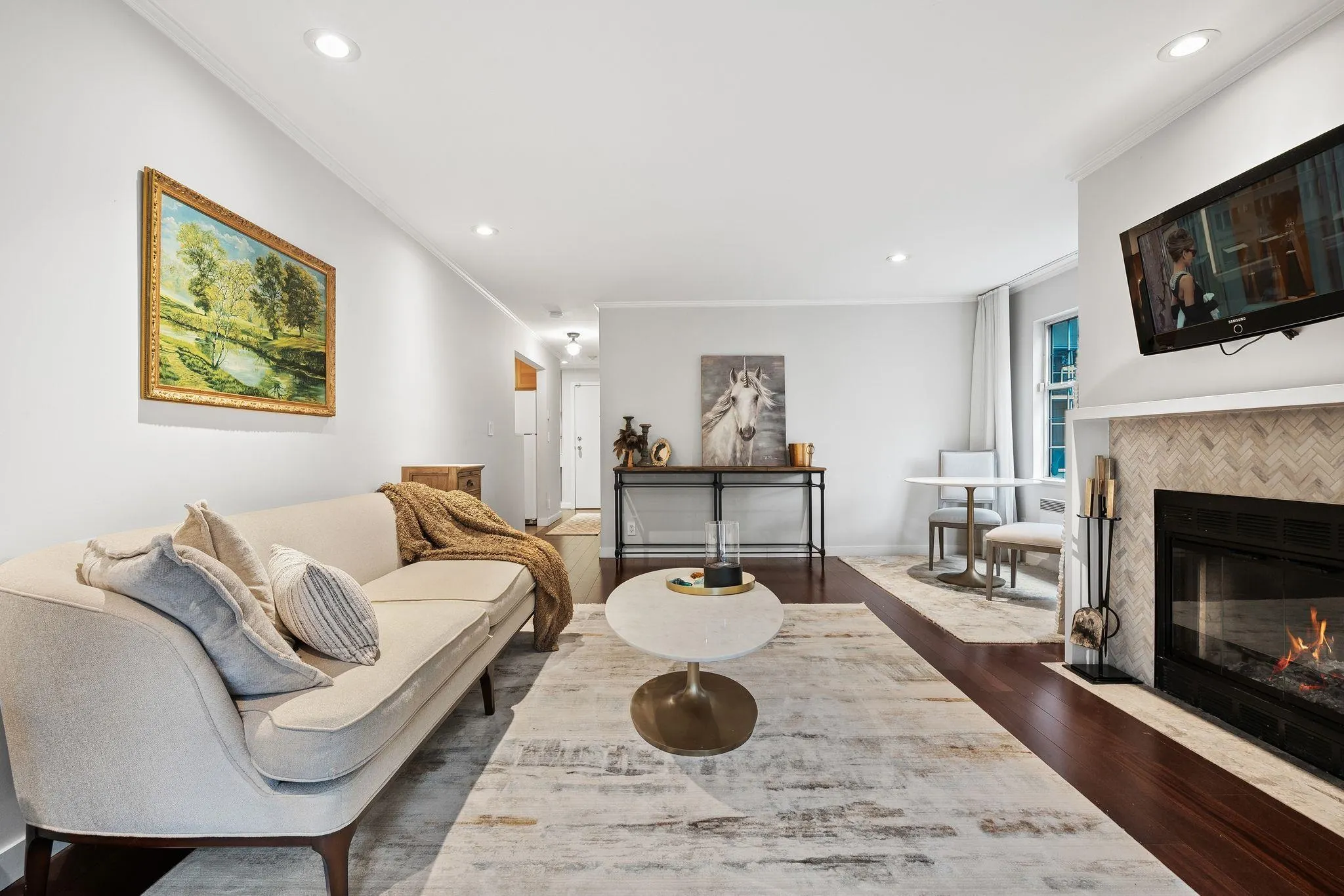 925 W 15th Avenue #104