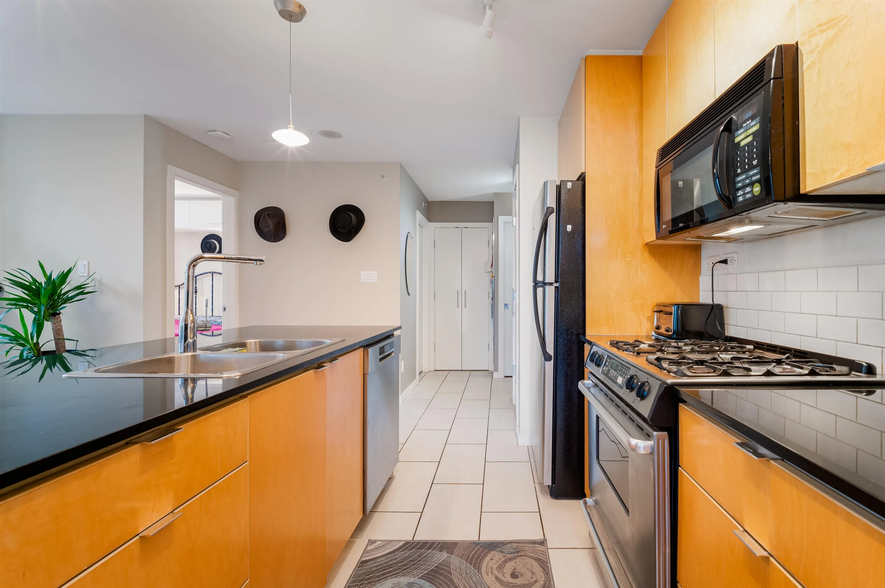 989 Beatty Street #506