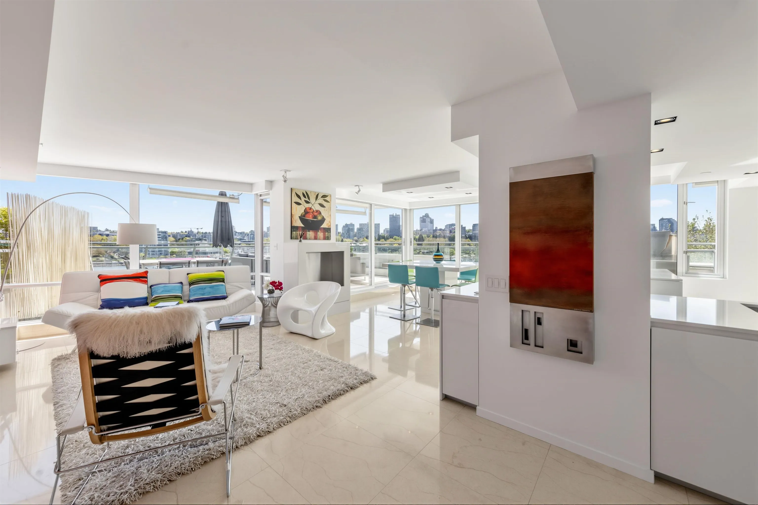 1288 Marinaside Crescent #606