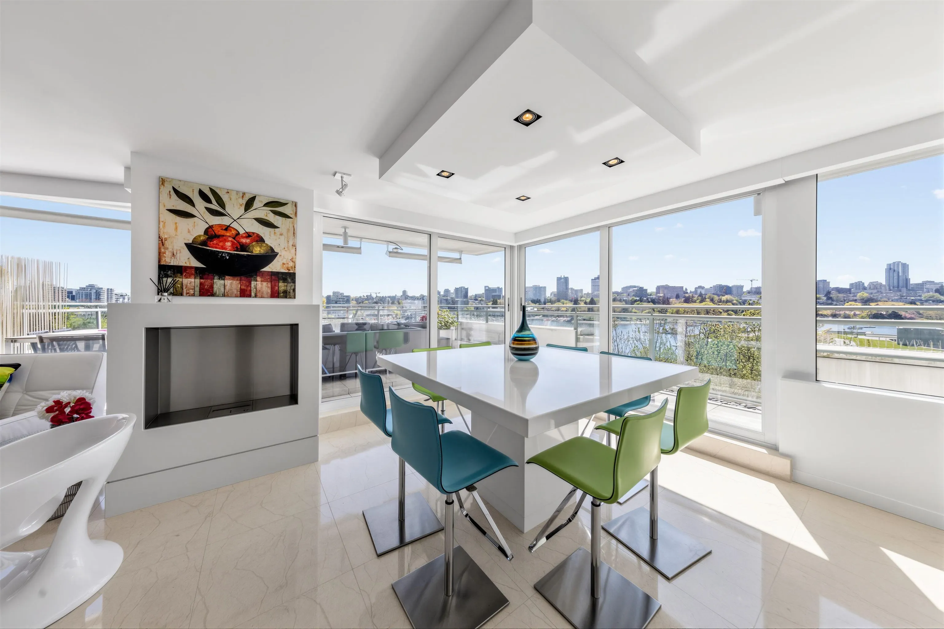 1288 Marinaside Crescent #606