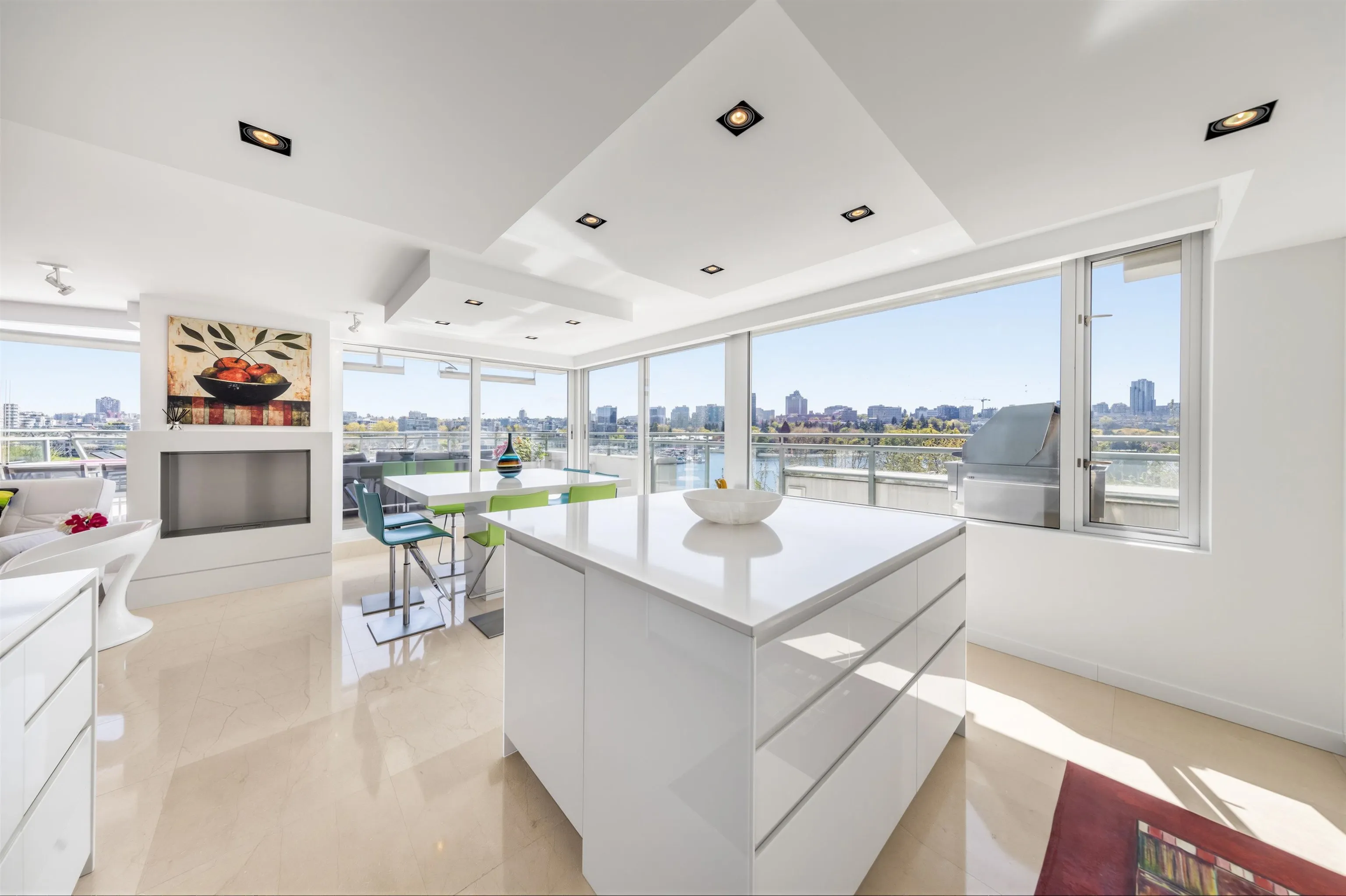 1288 Marinaside Crescent #606