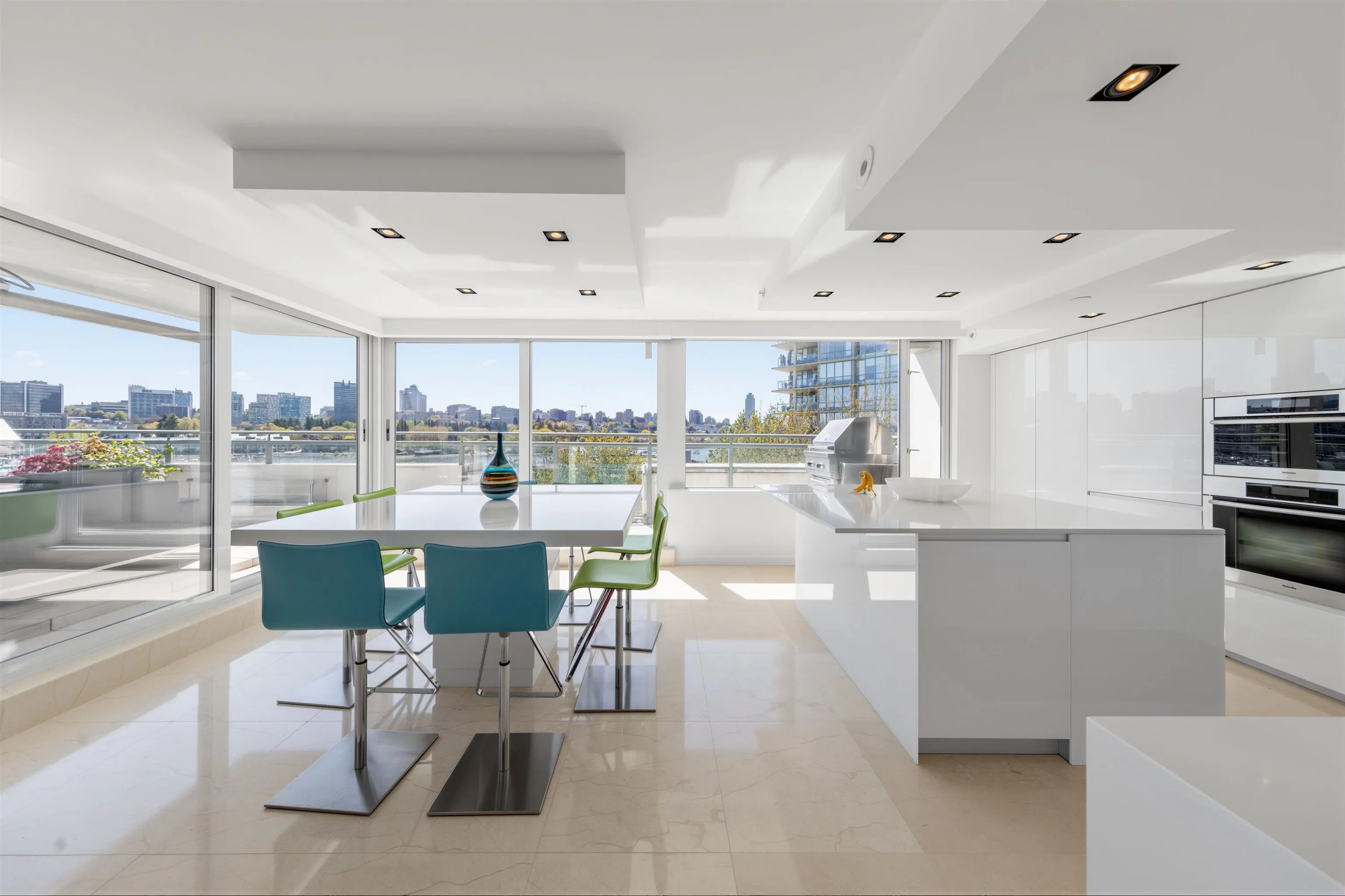 1288 Marinaside Crescent #606