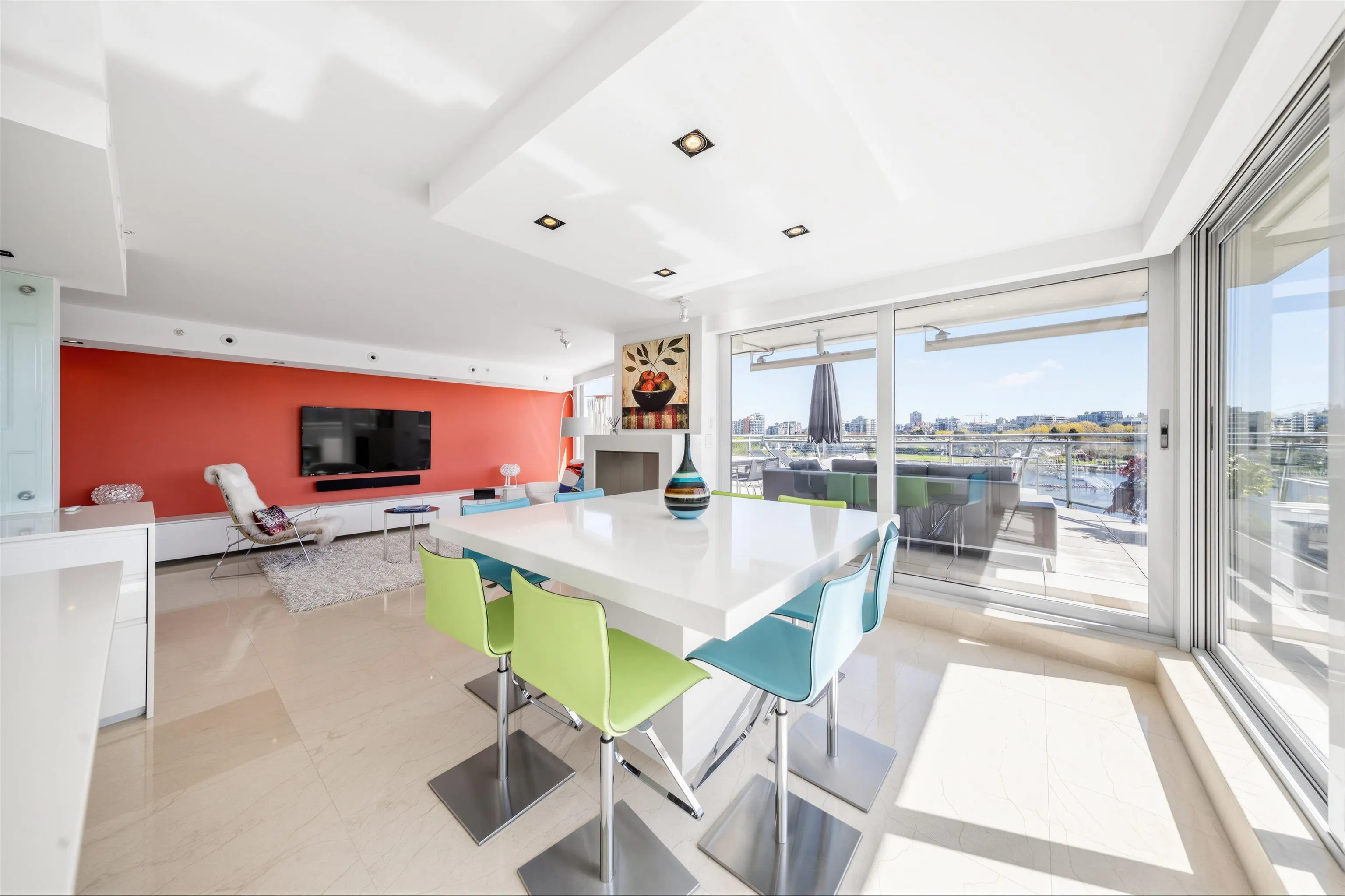 1288 Marinaside Crescent #606